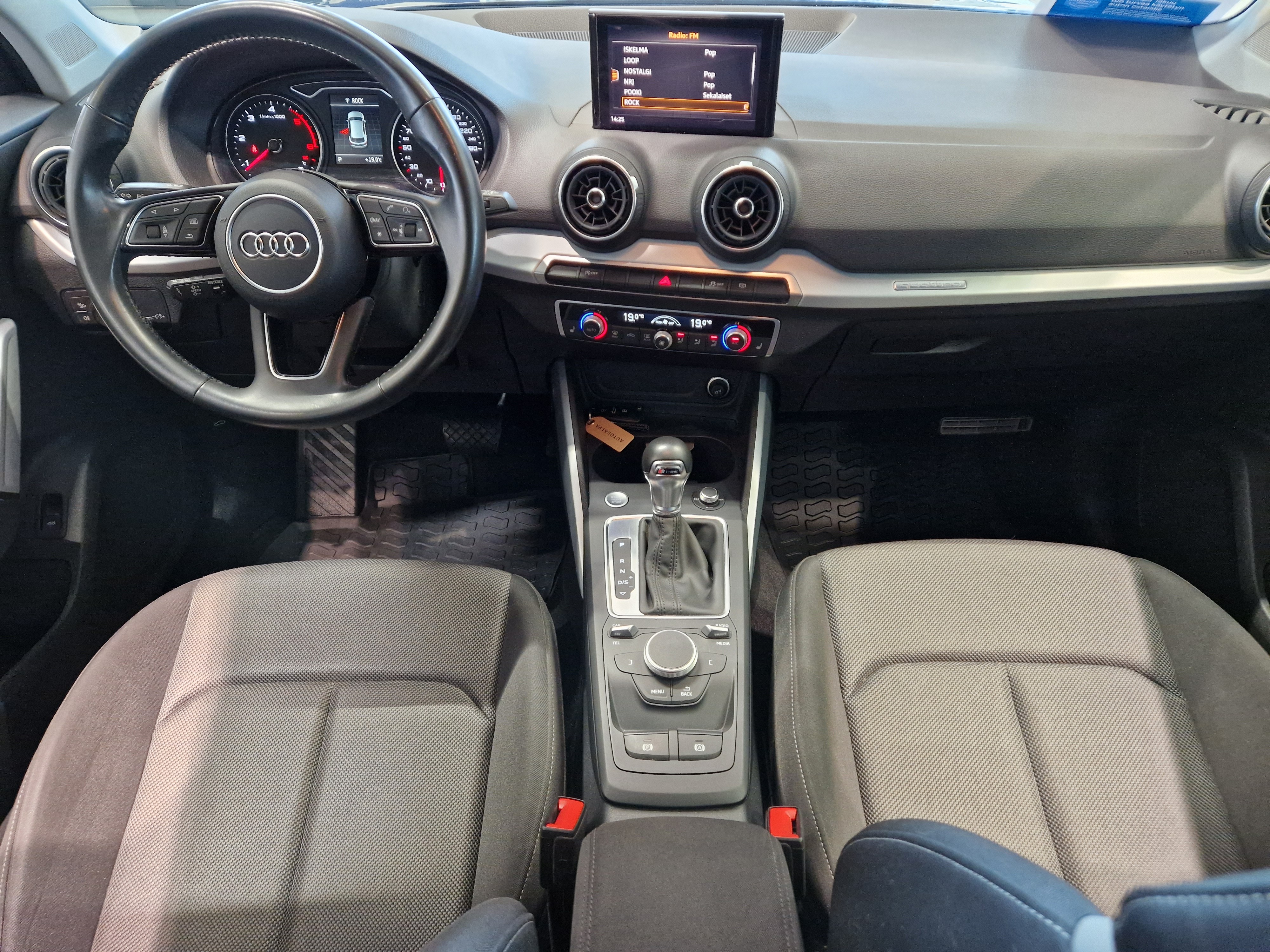 Audi Q2 PRO BUSINESS SPORT 35 TDI 110 KW QUATTRO S TRONIC