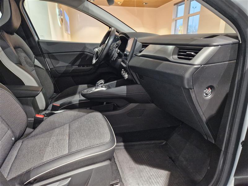 Renault CAPTUR TCE 155 EDC7-AUT INTENS. TAKUU 12KK/20TKM