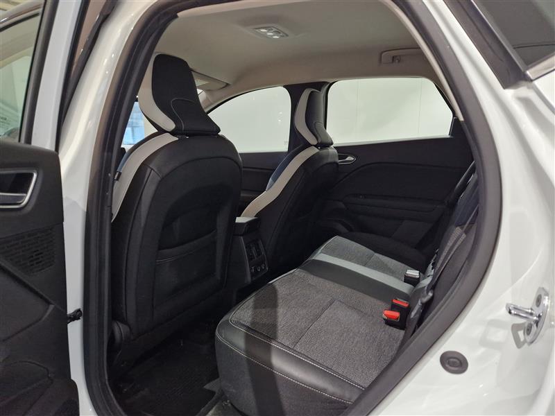 Renault CAPTUR TCE 155 EDC7-AUT INTENS. TAKUU 12KK/20TKM