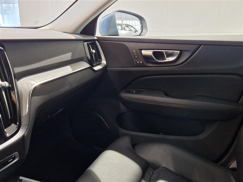 Volvo V60 CROSS COUNTRY B5 AWD MHEV BUSINESS AUT.TAKUU 24KK/40TKM