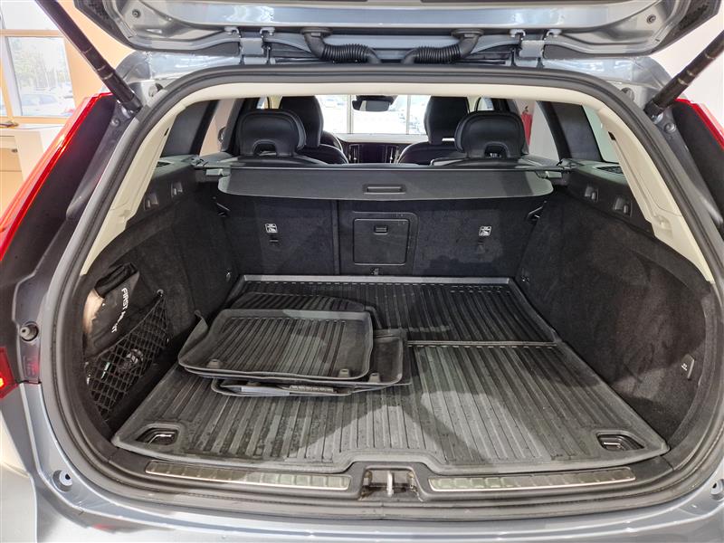 Volvo V60 CROSS COUNTRY B5 AWD MHEV BUSINESS AUT.TAKUU 24KK/40TKM