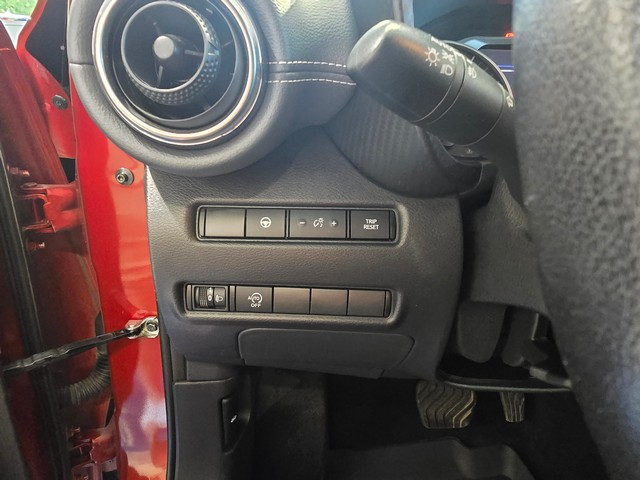 Nissan JUKE DIG-T 117HP 7DCT TEKNA 19\" + NAVI + TWO-TONE