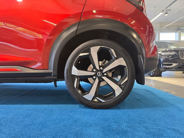 Nissan JUKE DIG-T 117HP 7DCT TEKNA 19\" + NAVI + TWO-TONE