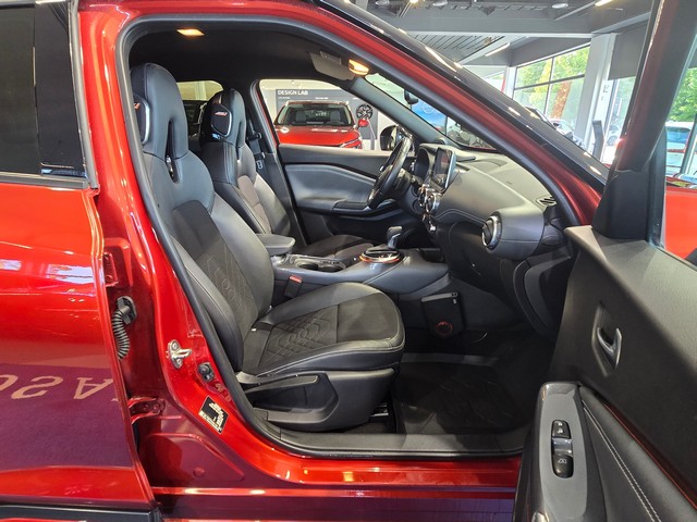 Nissan JUKE DIG-T 117HP 7DCT TEKNA 19\" + NAVI + TWO-TONE