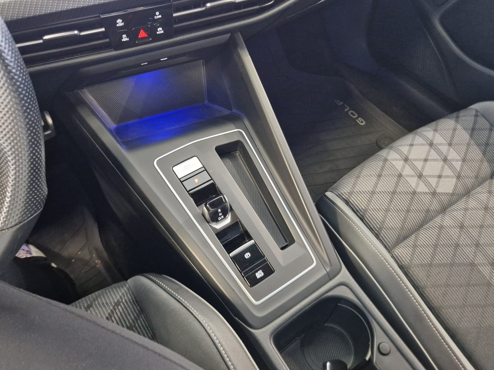 Volkswagen GOLF R-LINE 1,5 DSG