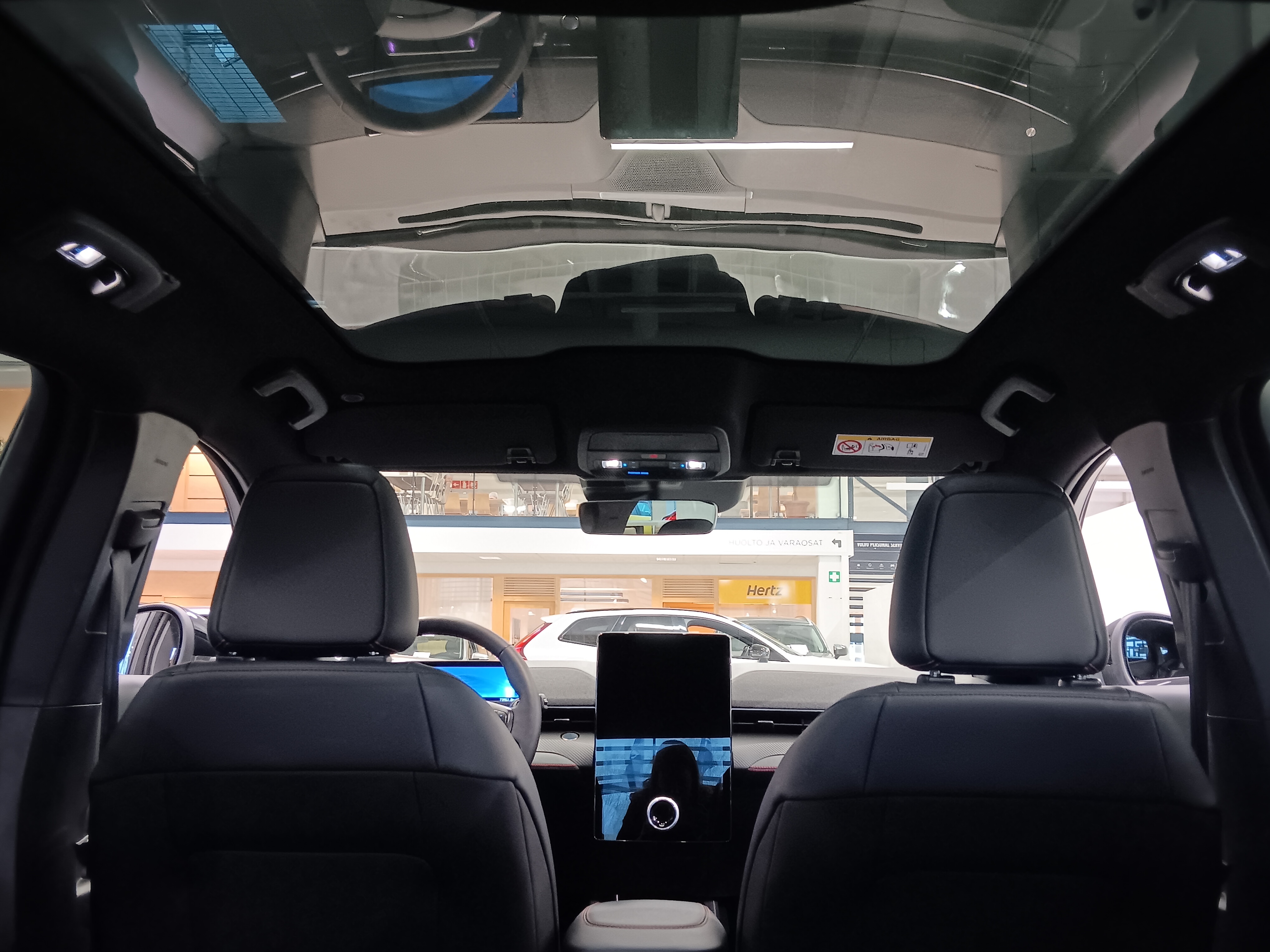 Ford MUSTANG MACH-E 75KWH 269HV A1 AWD 5-OVINEN