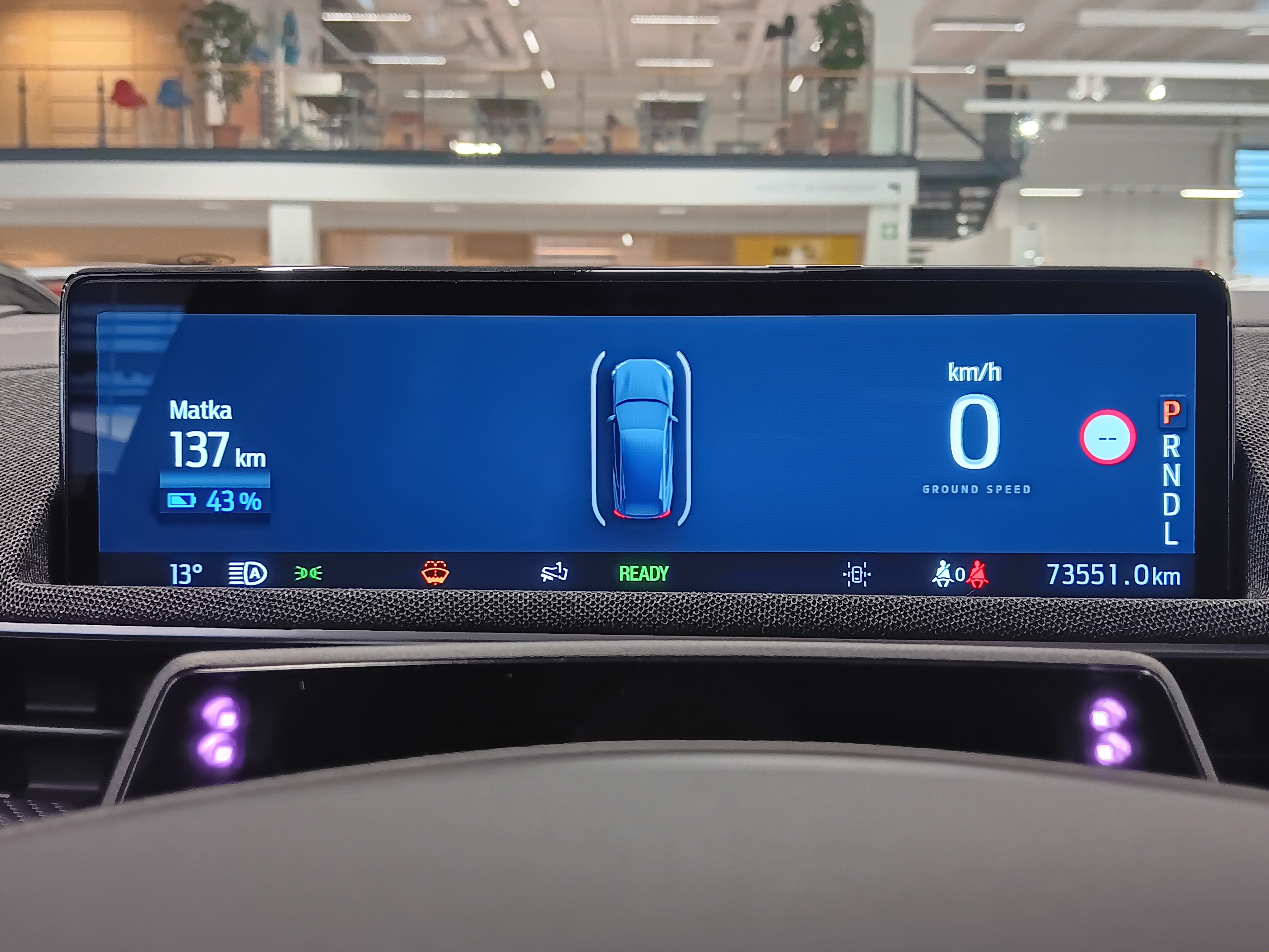 Ford MUSTANG MACH-E 75KWH 269HV A1 AWD 5-OVINEN