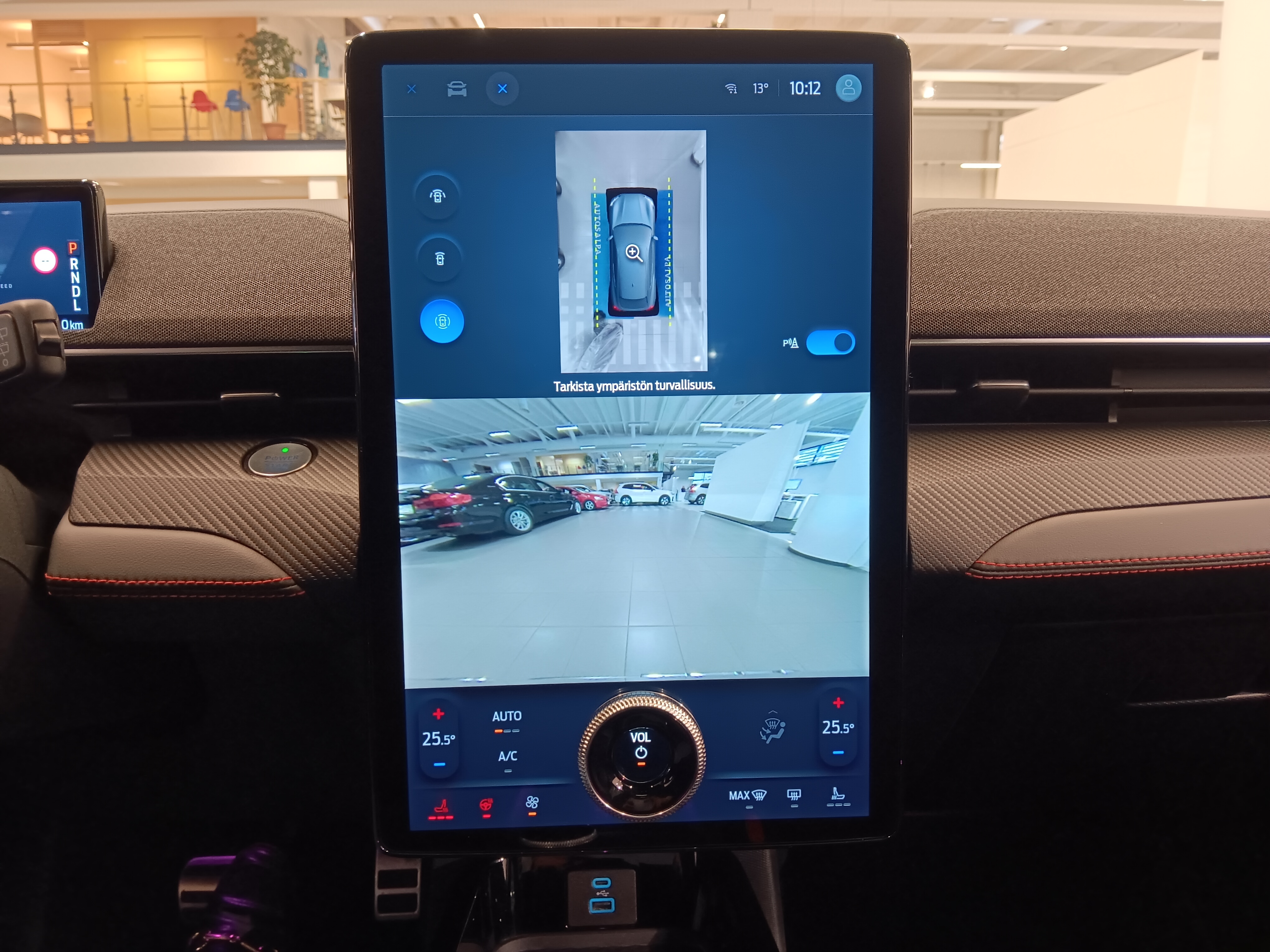 Ford MUSTANG MACH-E 75KWH 269HV A1 AWD 5-OVINEN