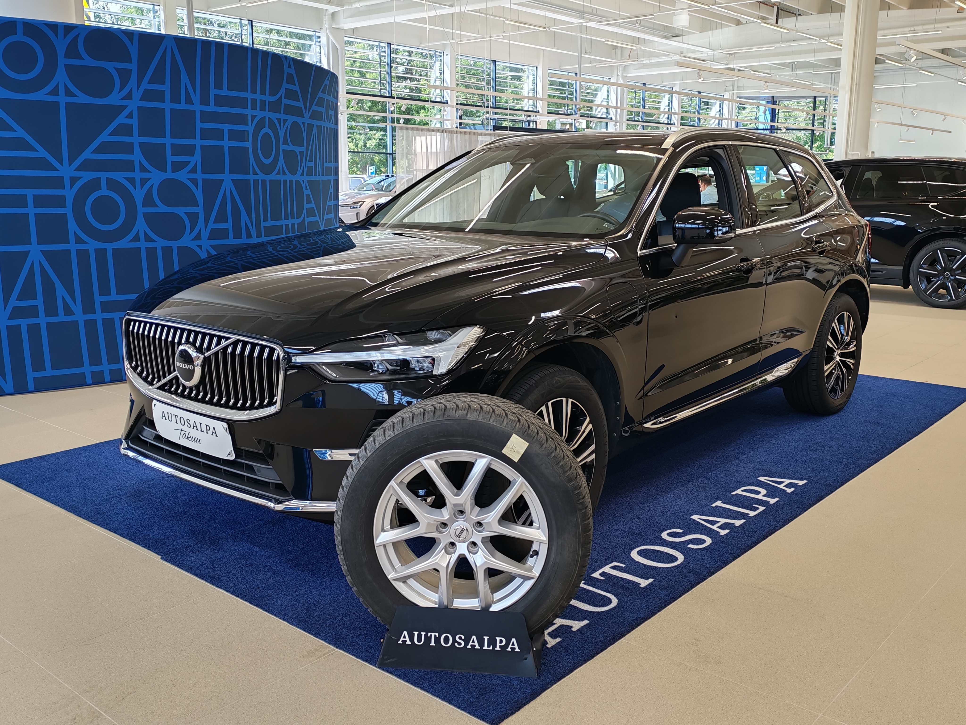 Volvo XC60 T6 TWE AWD INSCRIPTION TAKUU 24KK/40TKM