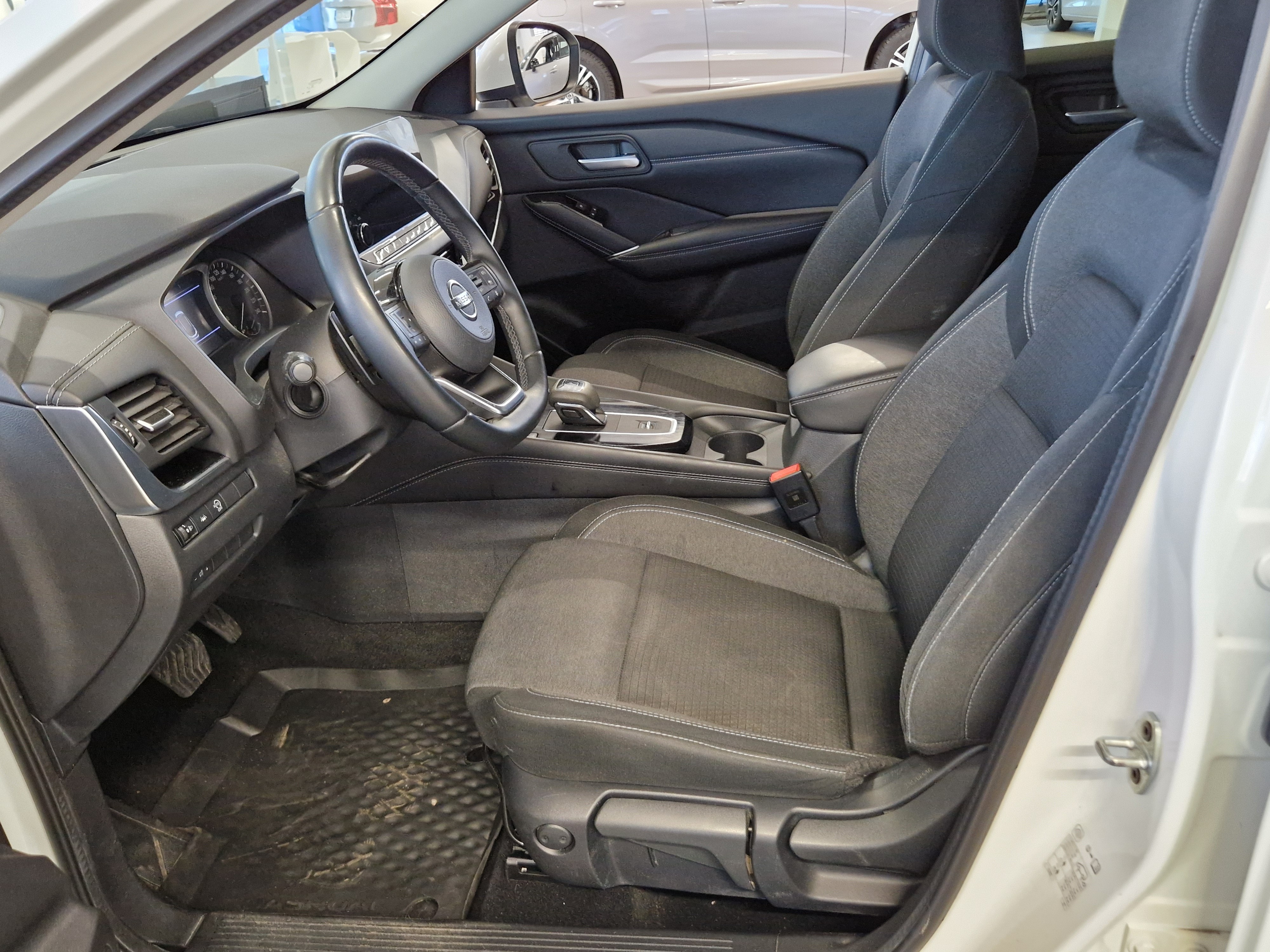 Nissan QASHQAI MHEV XTRONIC 2WD N-CONNECTA 7 TAKUU 24KK/40TKM