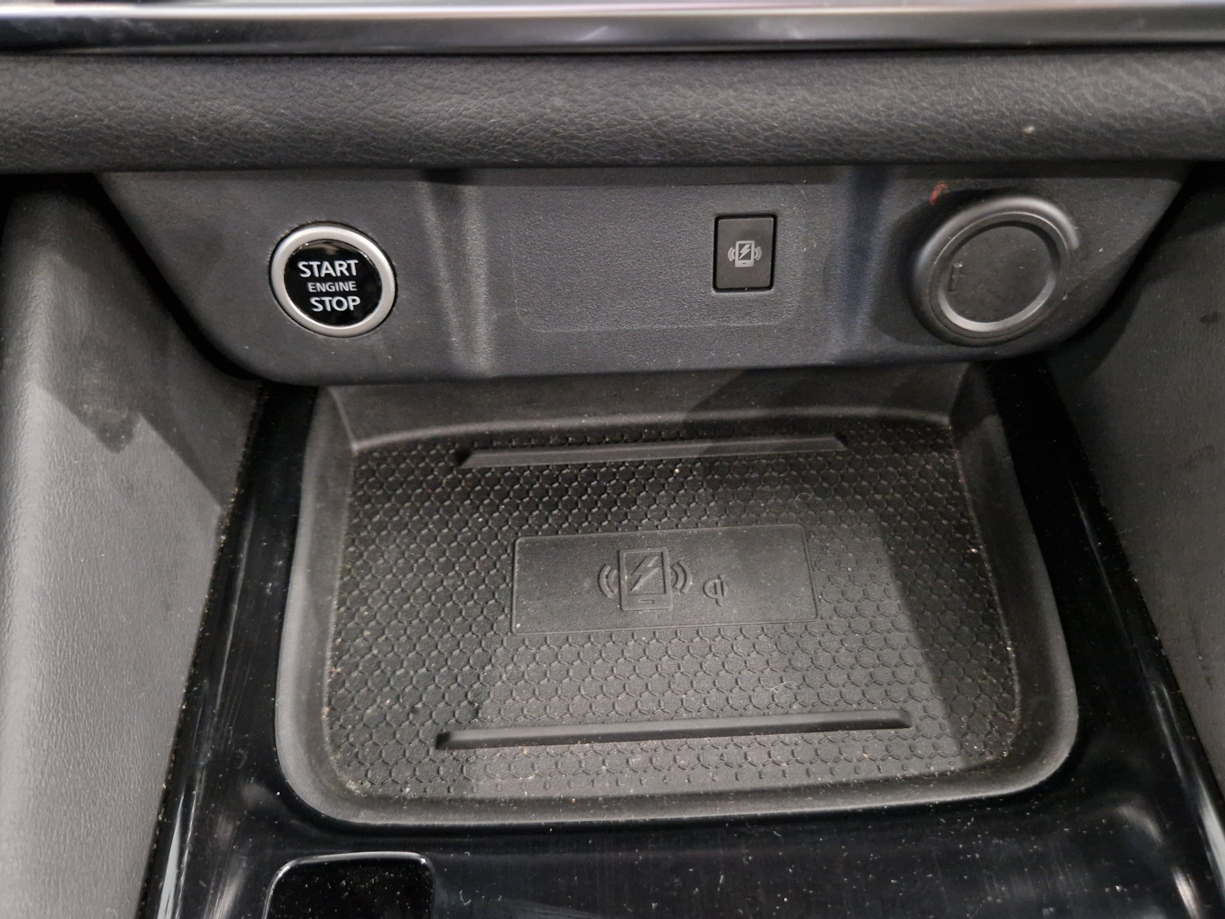 Nissan QASHQAI MHEV XTRONIC 2WD N-CONNECTA 7 TAKUU 24KK/40TKM