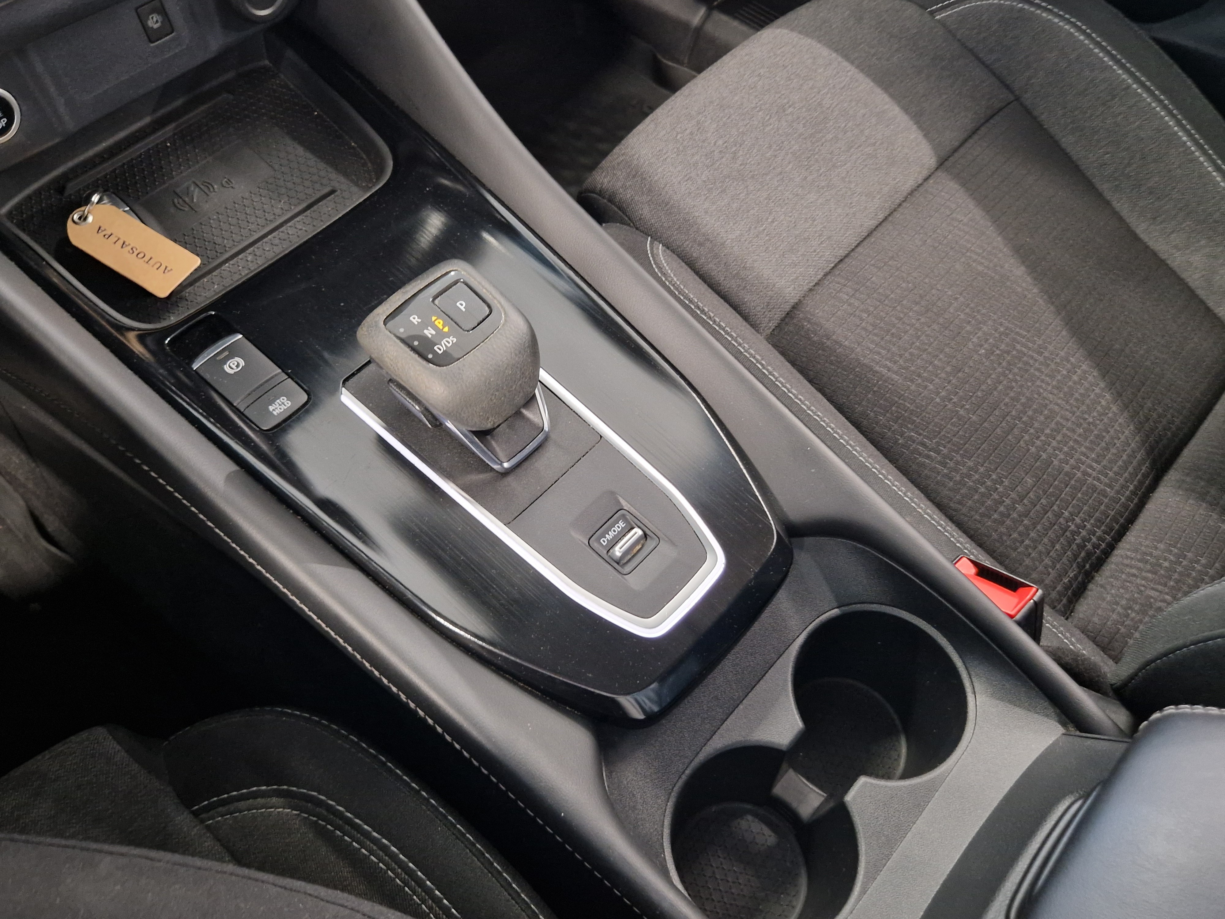 Nissan QASHQAI MHEV XTRONIC 2WD N-CONNECTA 7 TAKUU 24KK/40TKM