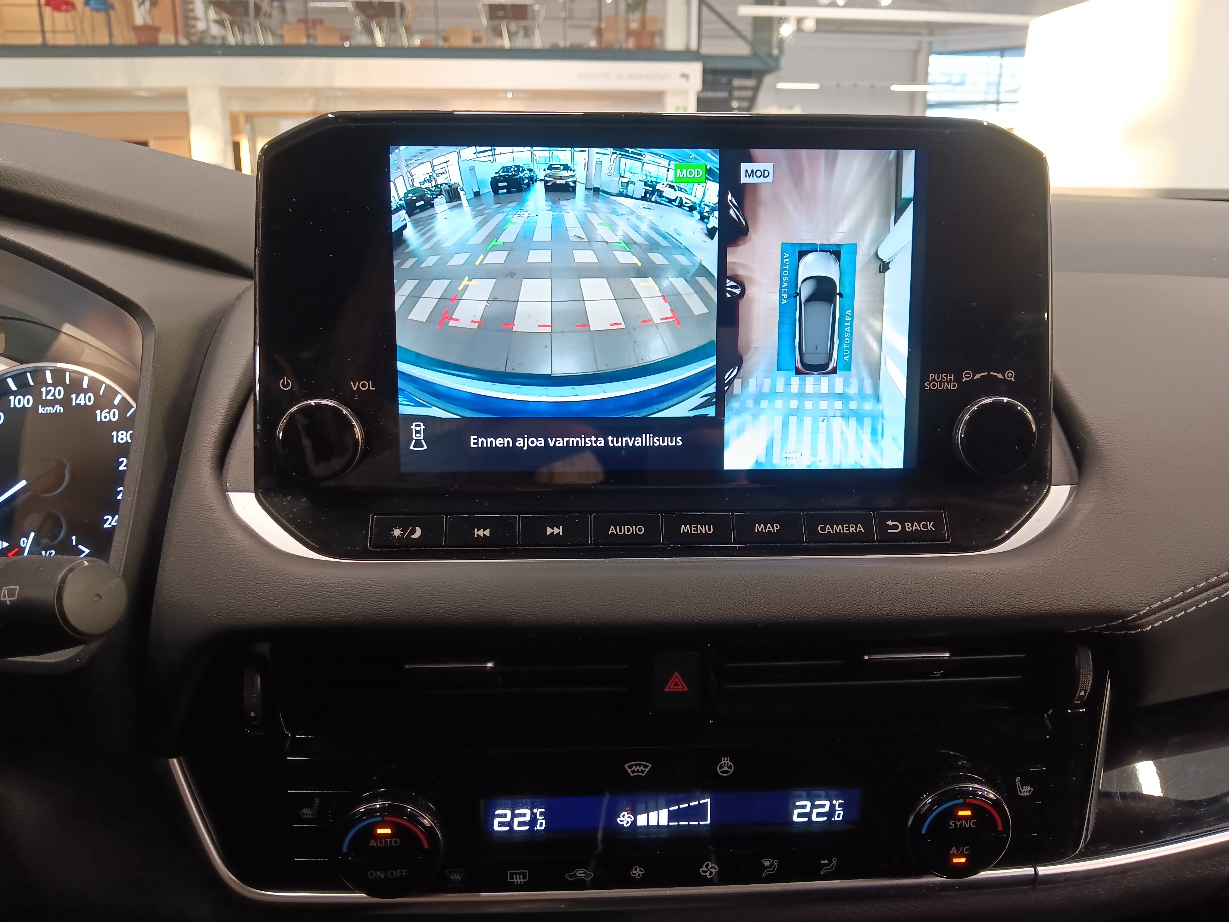 Nissan QASHQAI MHEV 158 XTRONIC 2WD N-CONNECTA 7/' TFT