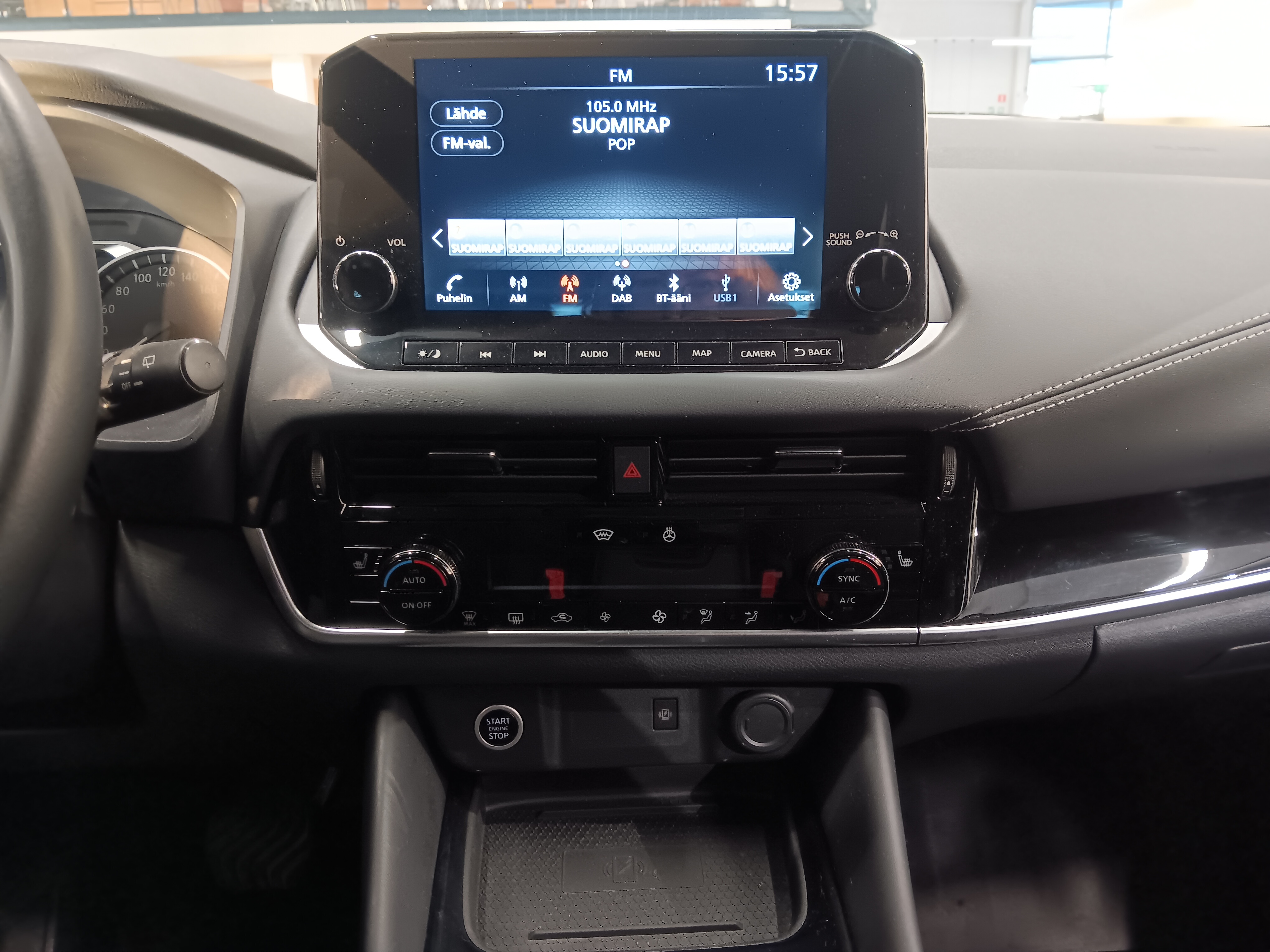 Nissan QASHQAI MHEV 158 XTRONIC 2WD N-CONNECTA 7/' TFT