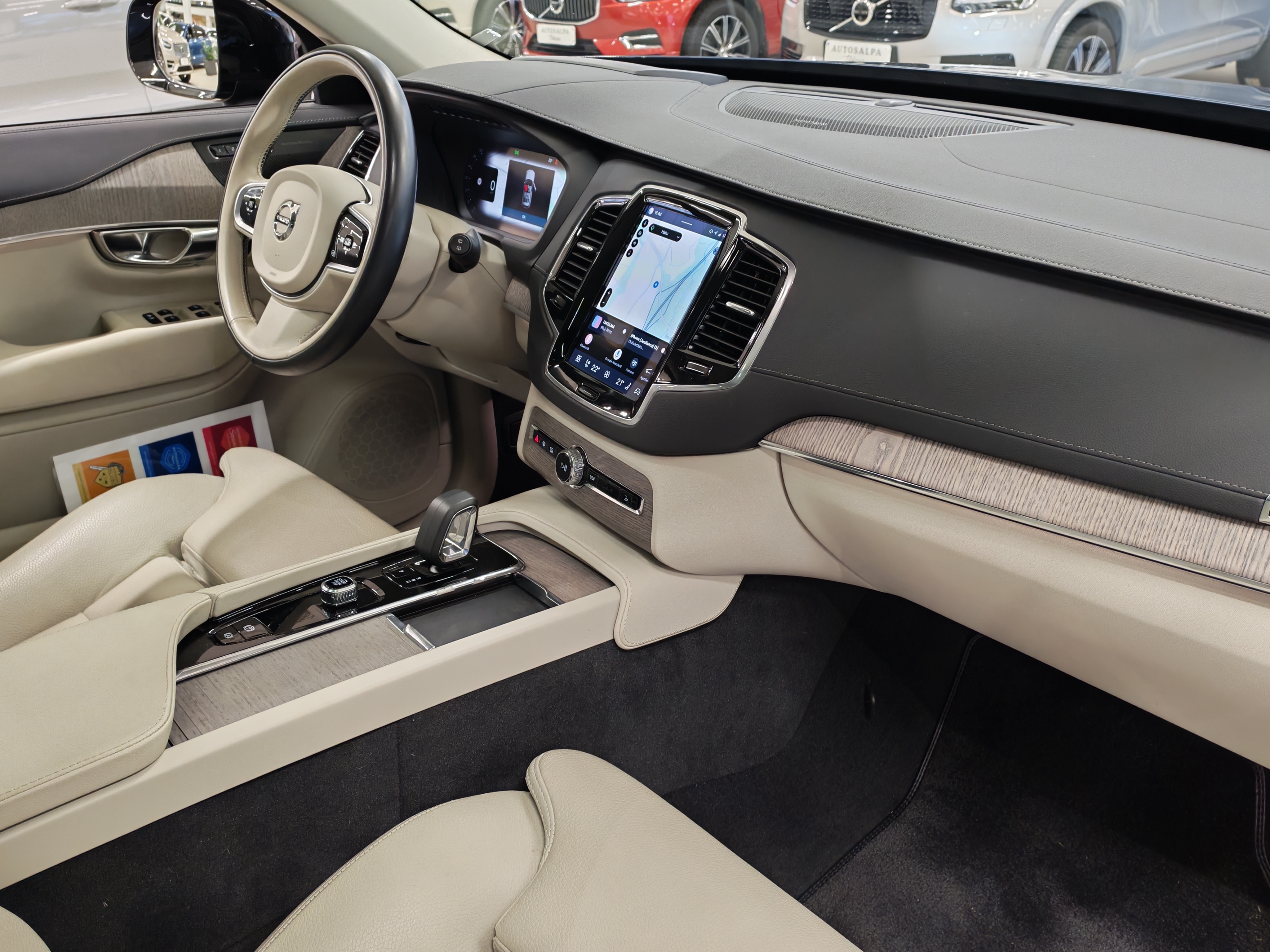 Volvo XC90 T8 AWD LONG RANGE  ULTIMATE DARK TAKUU 24KK/40TKM