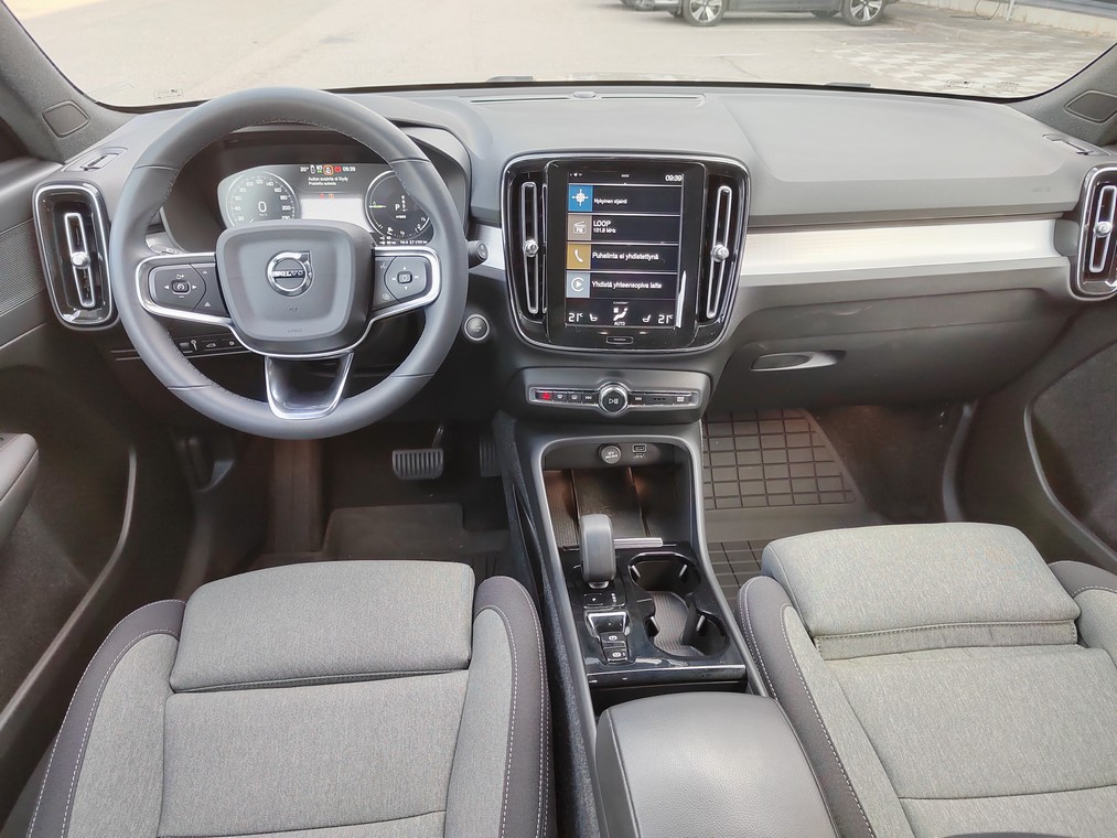 Volvo XC40 T4 TWE PLUS BRIGHT AUT TAKUU 24KK/40TKM