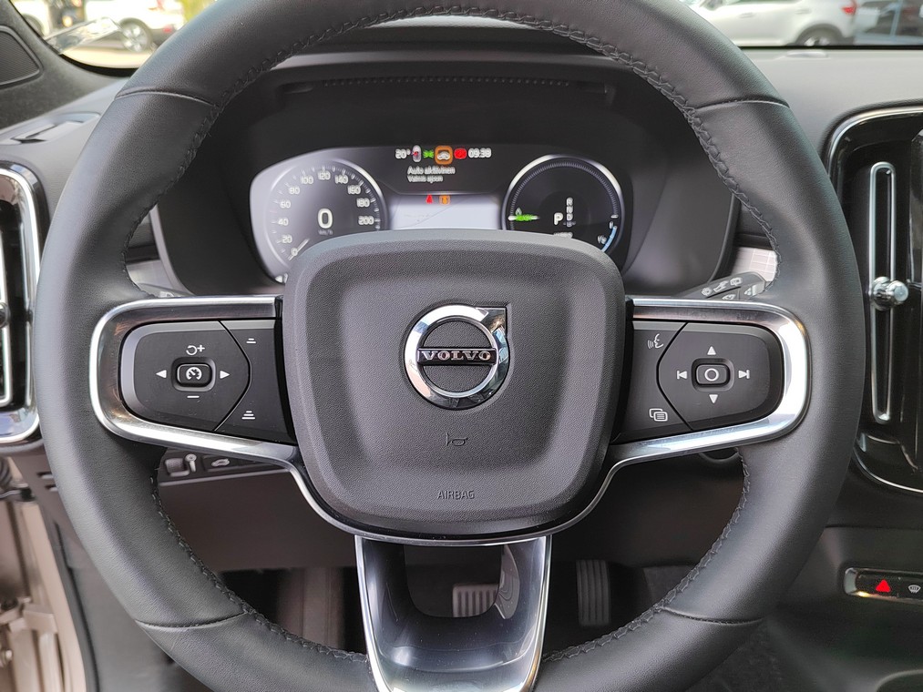 Volvo XC40 T4 TWE PLUS BRIGHT AUT TAKUU 24KK/40TKM