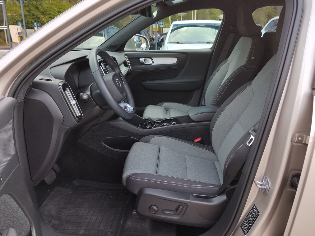 Volvo XC40 T4 TWE PLUS BRIGHT AUT TAKUU 24KK/40TKM