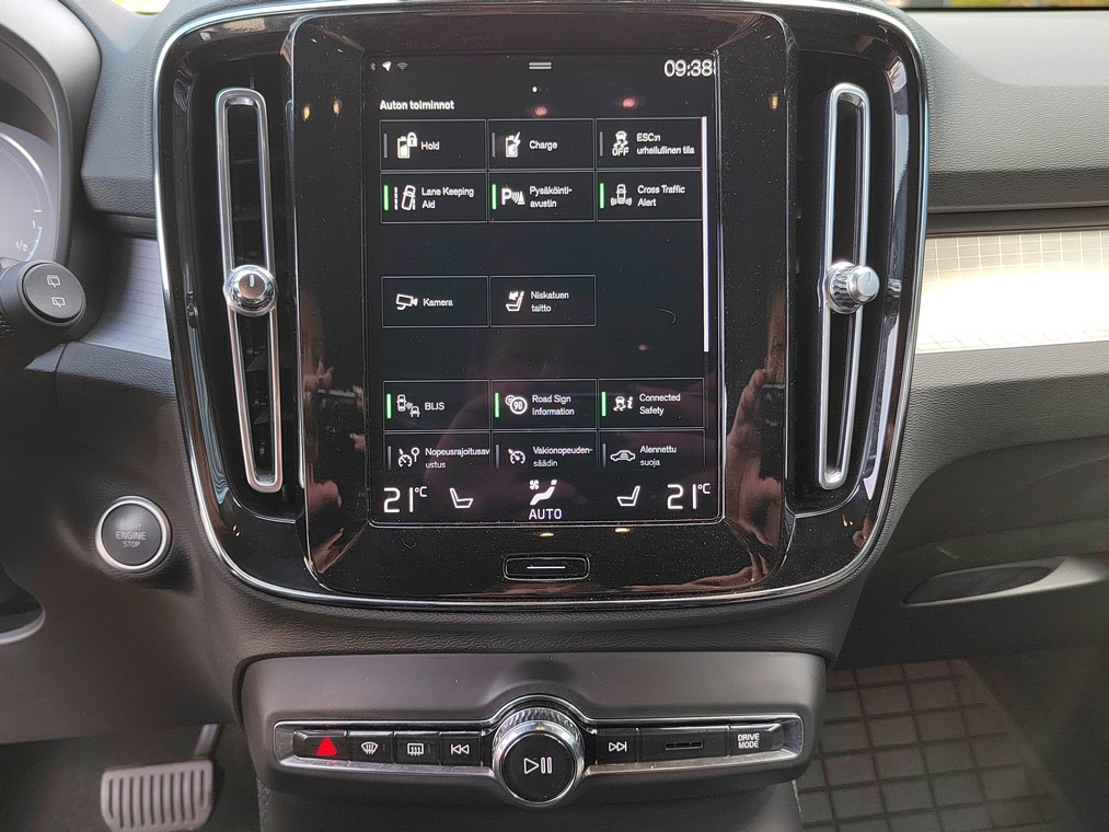Volvo XC40 T4 TWE PLUS BRIGHT AUT TAKUU 24KK/40TKM