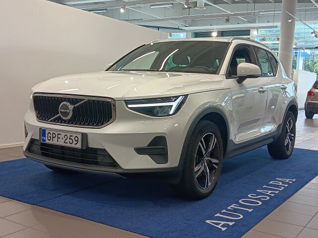 volvo XC40 B3 MHEV BUSINESS CORE DCT AUT