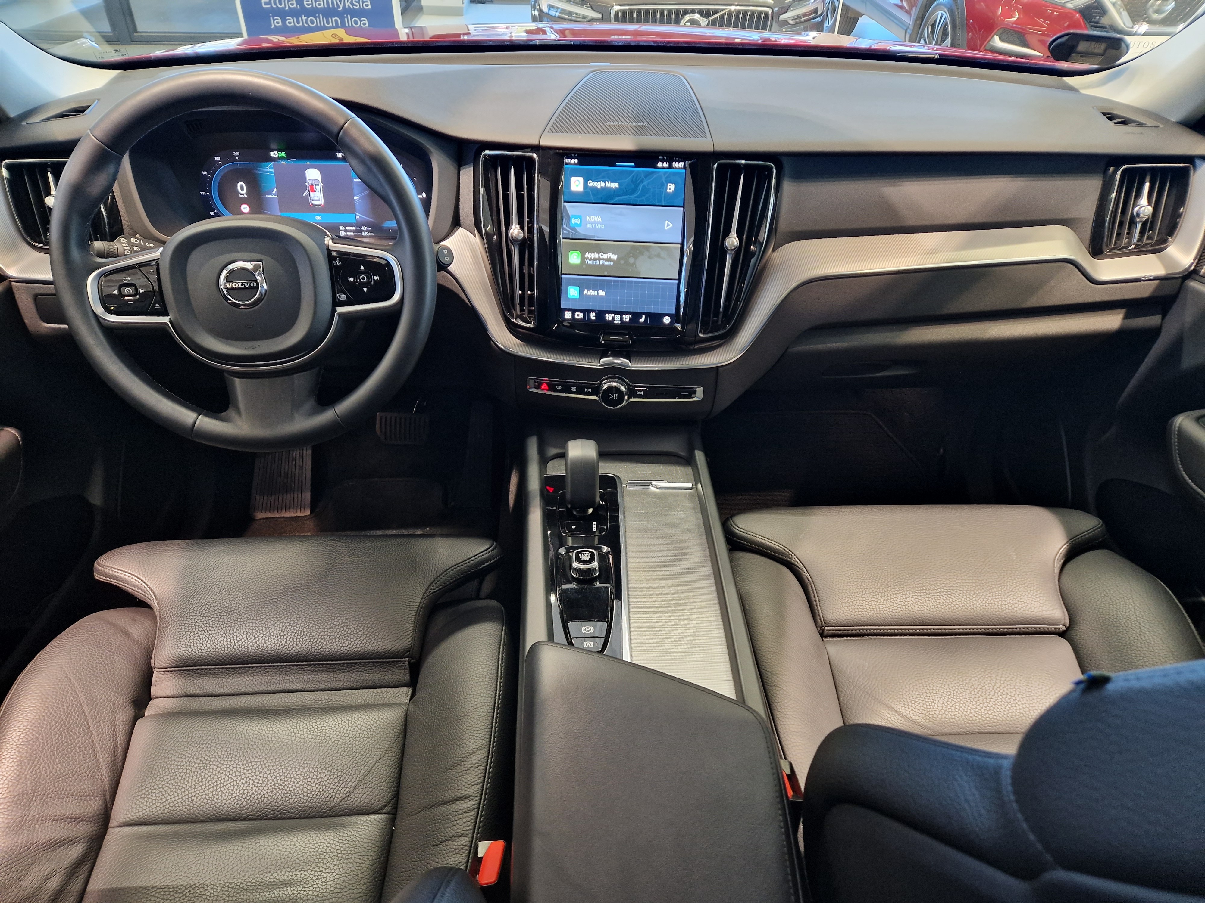 Volvo XC60 2023, kuva 6/22