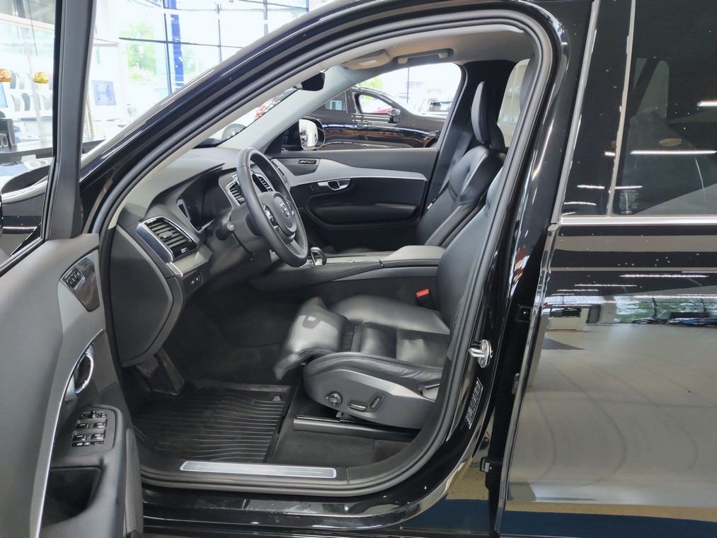 Volvo XC90 T8 AWD LONG RANGE PLUS BRIGHT AUT TAKUU 24KK/40TKM