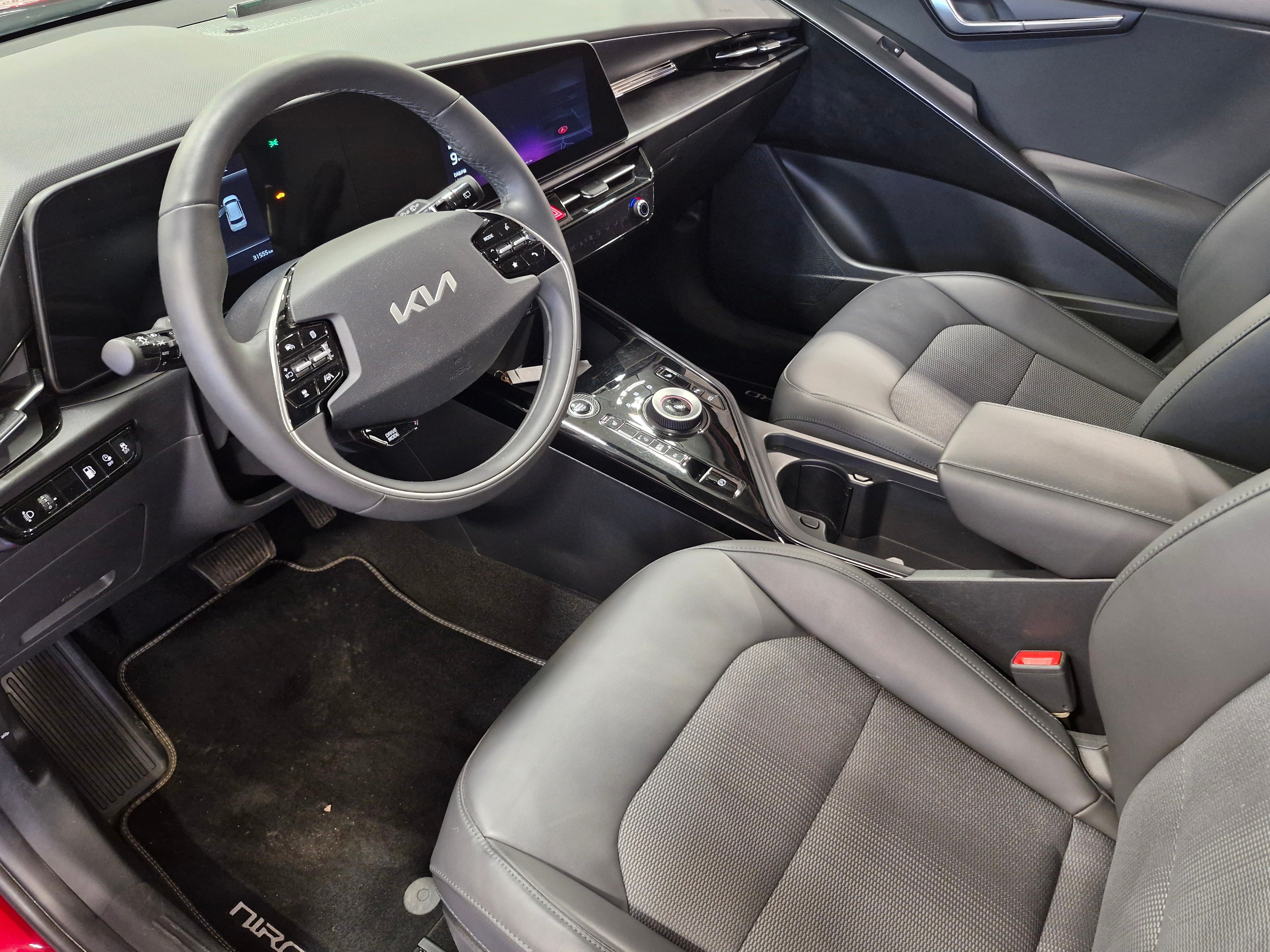 Kia NIRO 1,6 GDI PLUG-IN HYBRID EX DCT