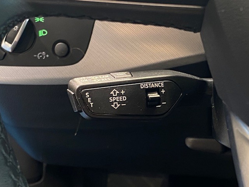 Audi A4 AVANT BUSINESS G-TRON S TRONIC