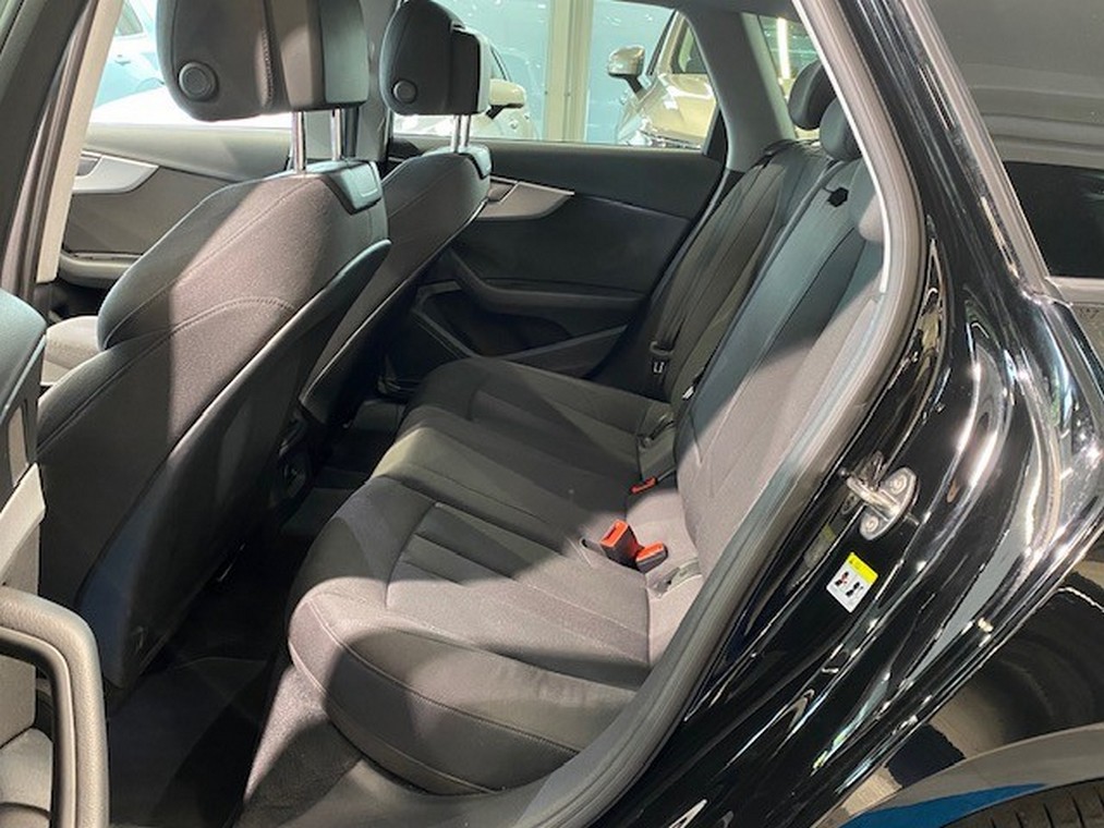 Audi A4 AVANT BUSINESS G-TRON S TRONIC
