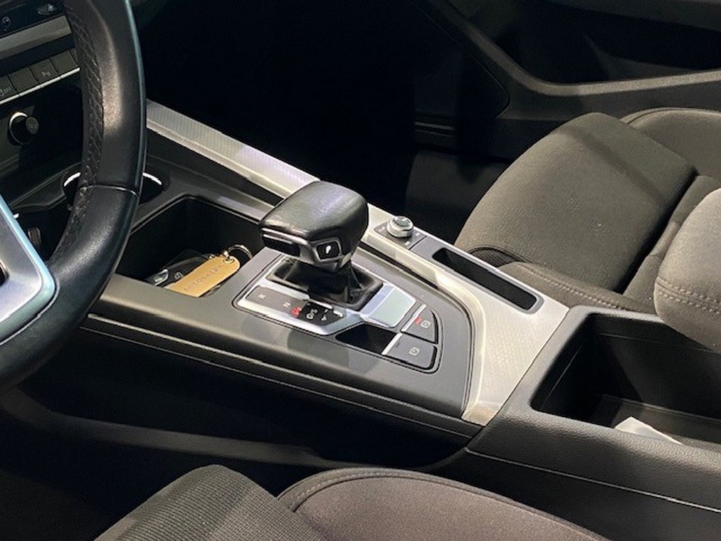 Audi A4 AVANT BUSINESS G-TRON S TRONIC