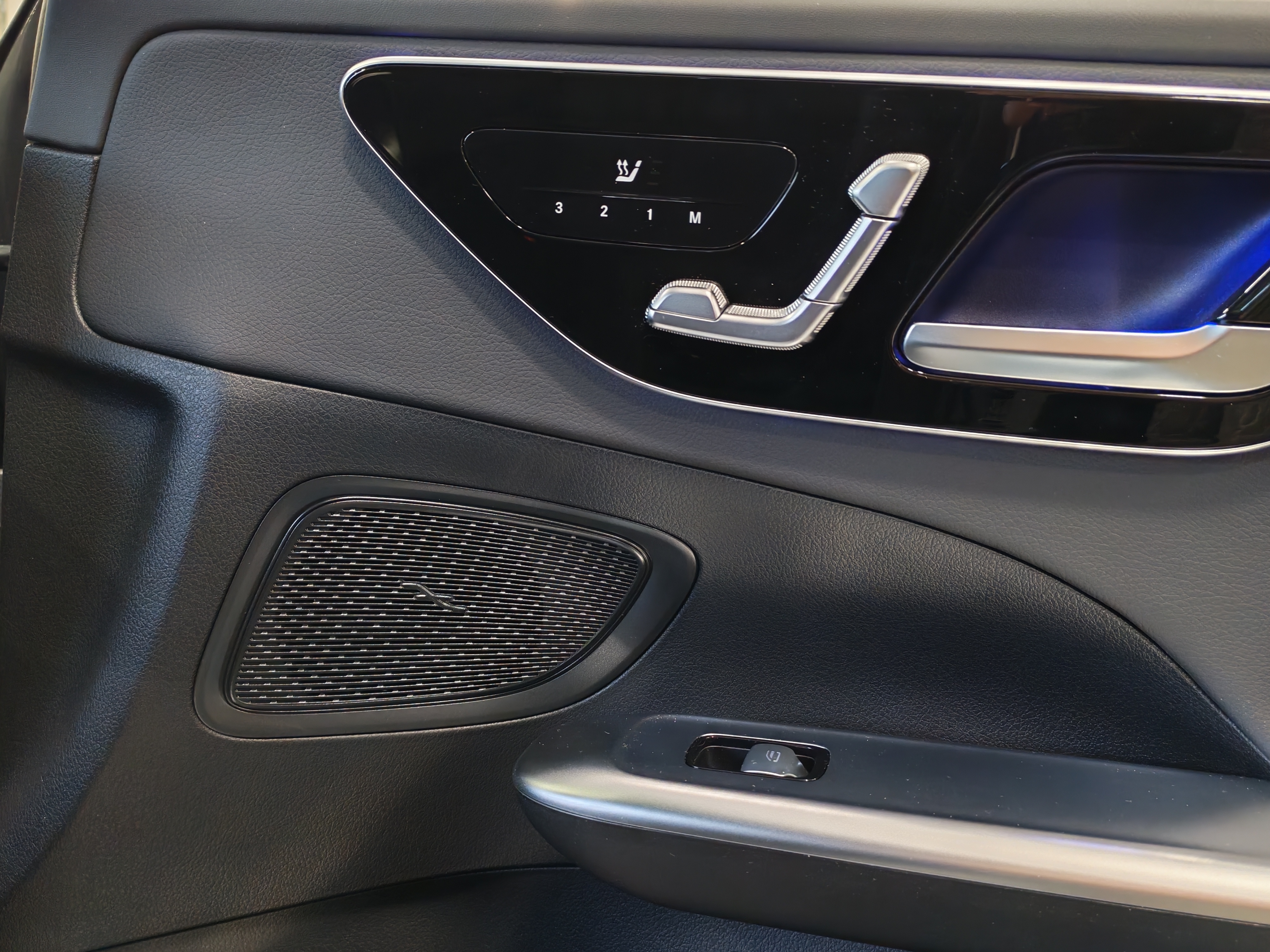 Mercedes-benz C 400 E 4MATIC A AMG LINE