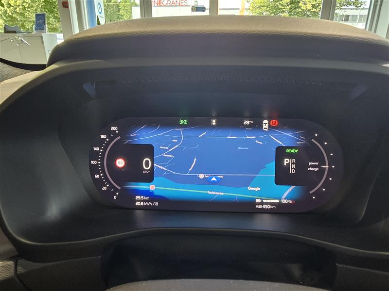 Volvo EX40 RECHARGE SINGLE PLUS EXTENDED RANGE.