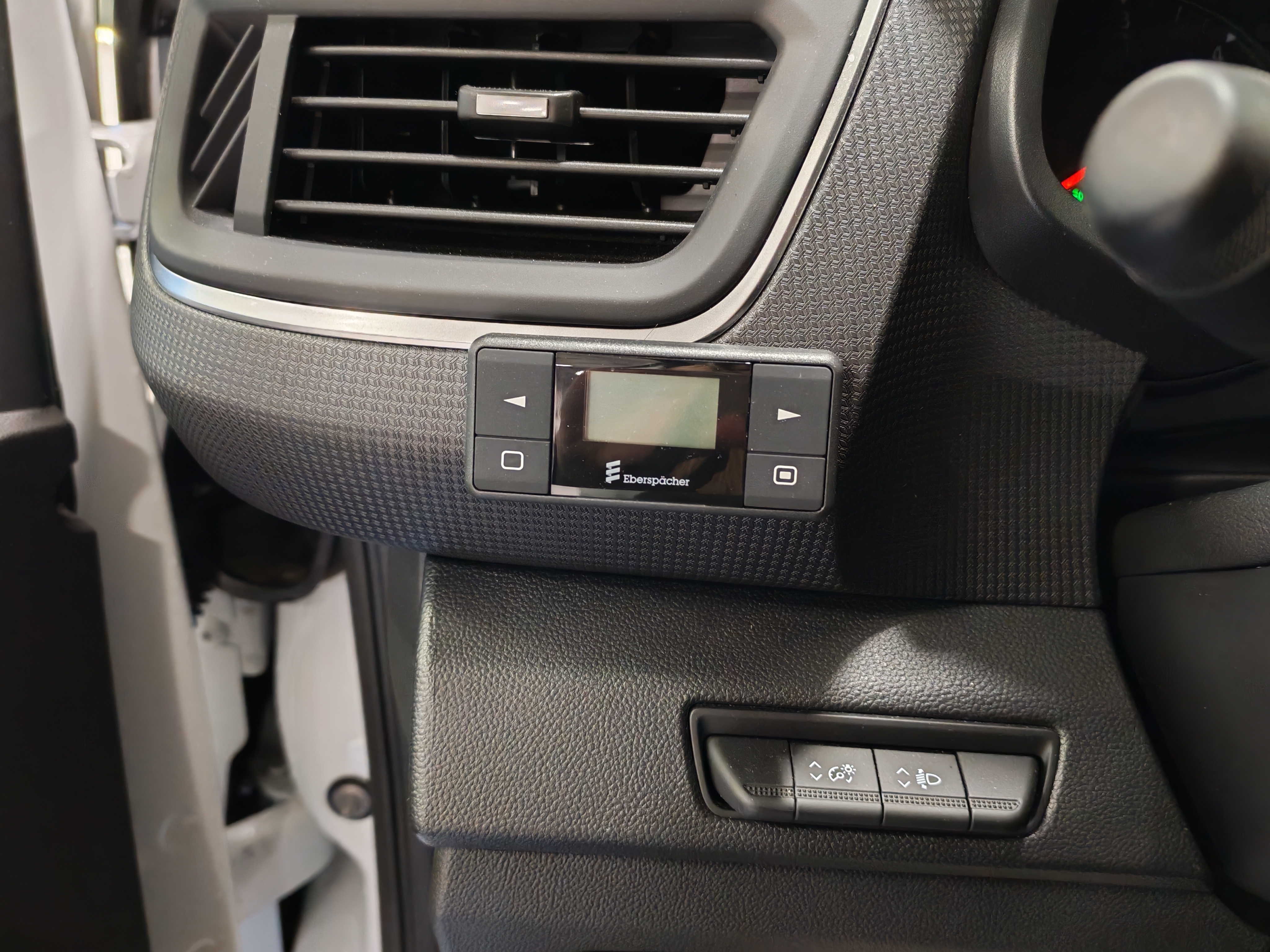 Renault TRAFIC COMBI BLUE DCI 150 EDC-AUT. L2H1.