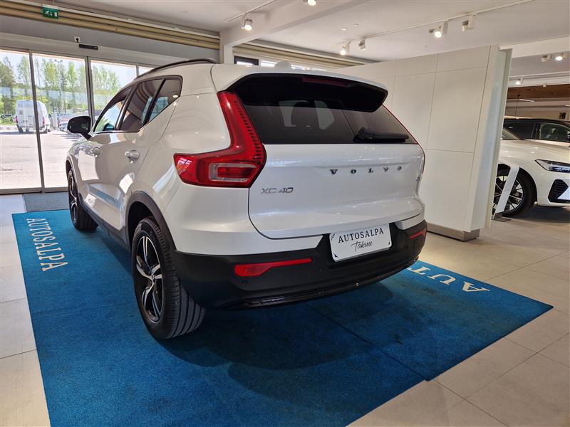 Volvo XC40 B3 MHEV EDITION PLUS DCT AUT.TAKUU 24KK/40TKM