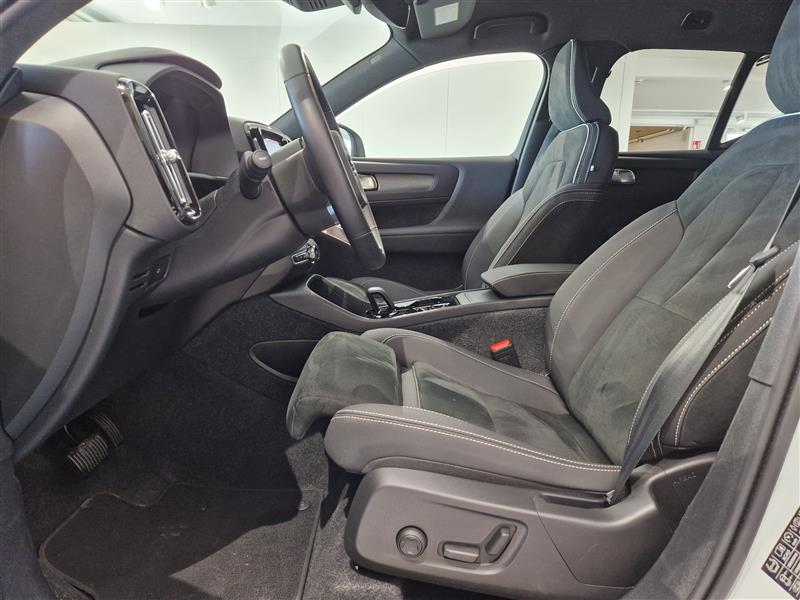 Volvo XC40 B3 MHEV EDITION PLUS DCT AUT.TAKUU 24KK/40TKM