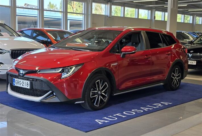 toyota COROLLA TOURING SPORTS 1.8 HYBRID TREK