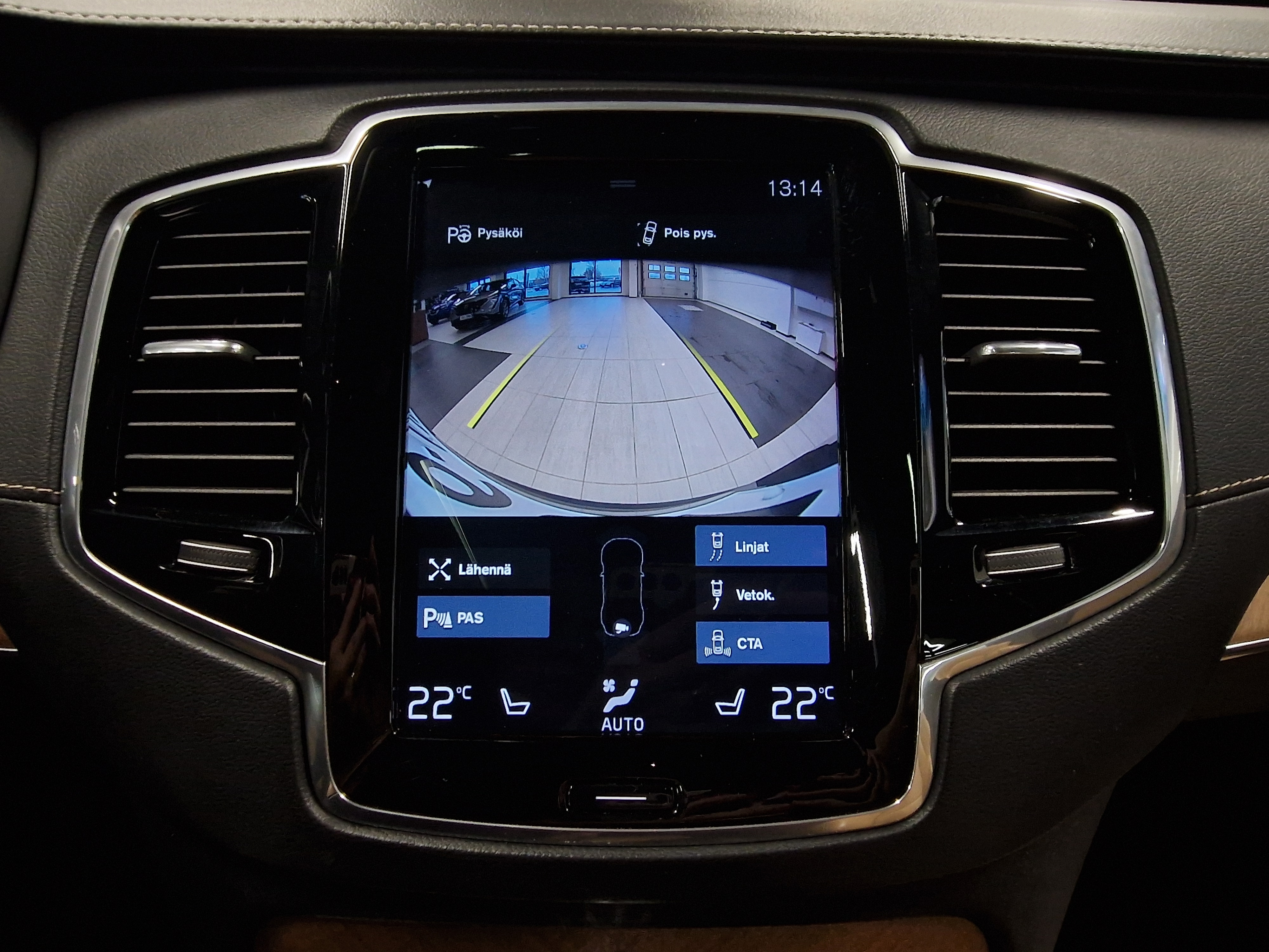 Volvo XC90 D5 AWD INSCRIPTION TAKUU 12KK/20TKM