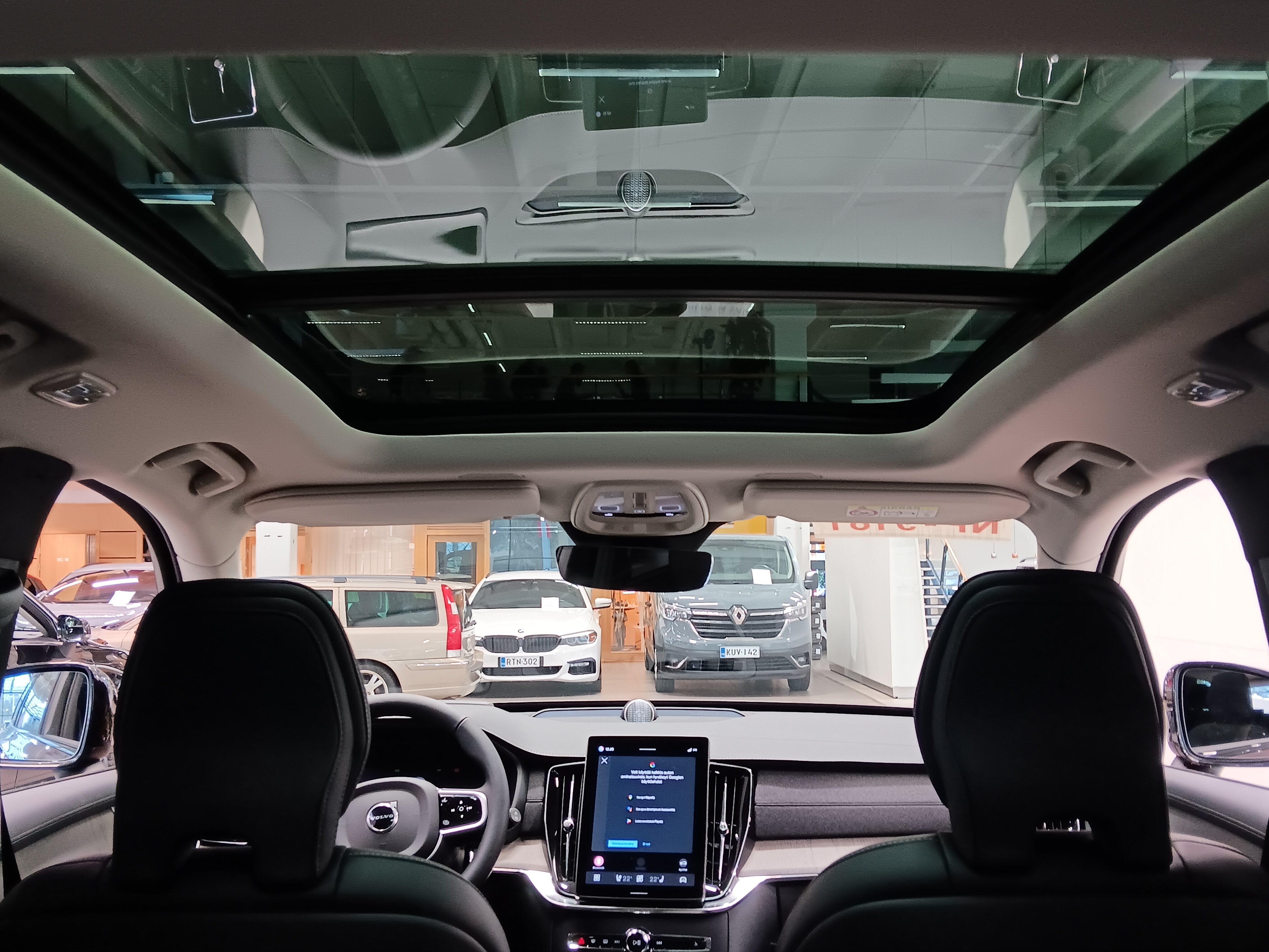 Volvo XC90 T8 AWD LONG RANGE HIGH PERFORMANCE ULTRA DARK