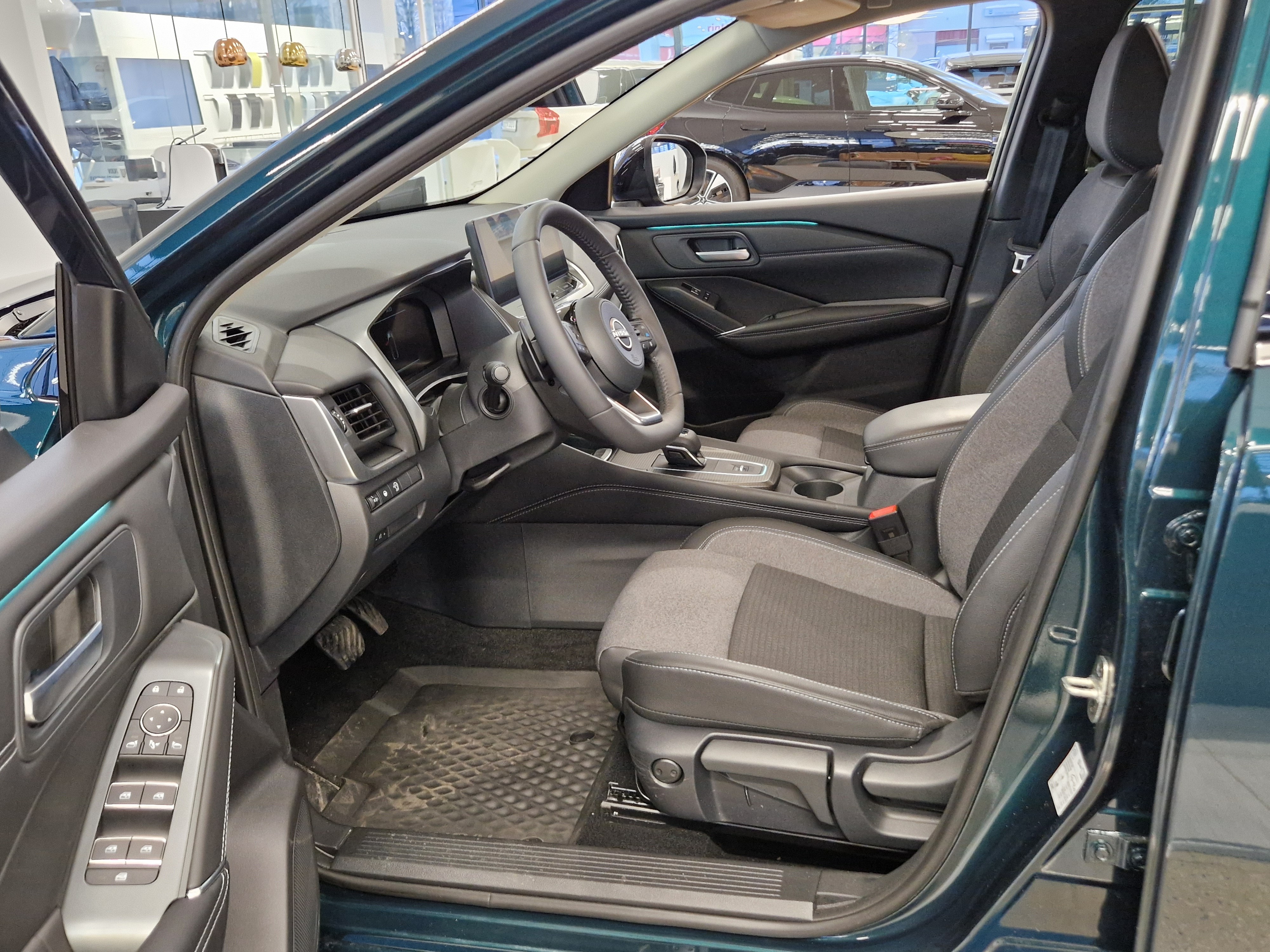 Nissan QASHQAI MHEV 158 XTRONIC 2WD N-CONNECTA MY25.
