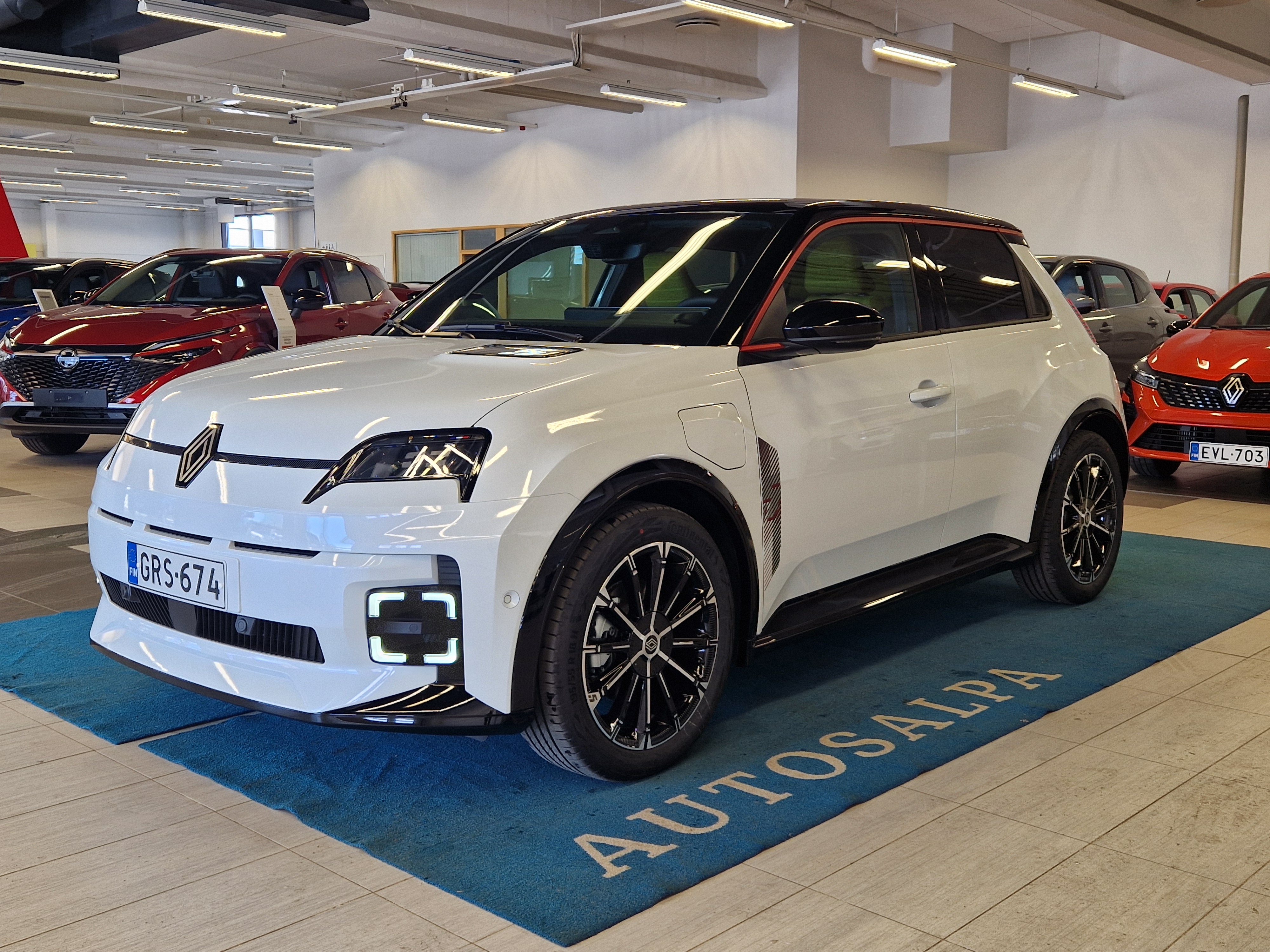 Renault 5 E-TECH ELECTRIC 150HV COMFORT RANGE ICONIC CINQ