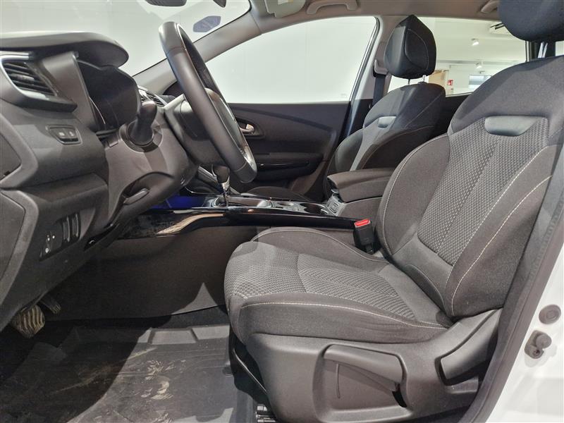 Renault KADJAR TCE 140 EDC7-AUT ZEN. TAKUU 24KK/40TKM