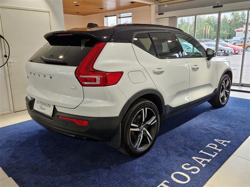 Volvo XC40 T5 TwE R-Design aut. 2021, kuva 3/29