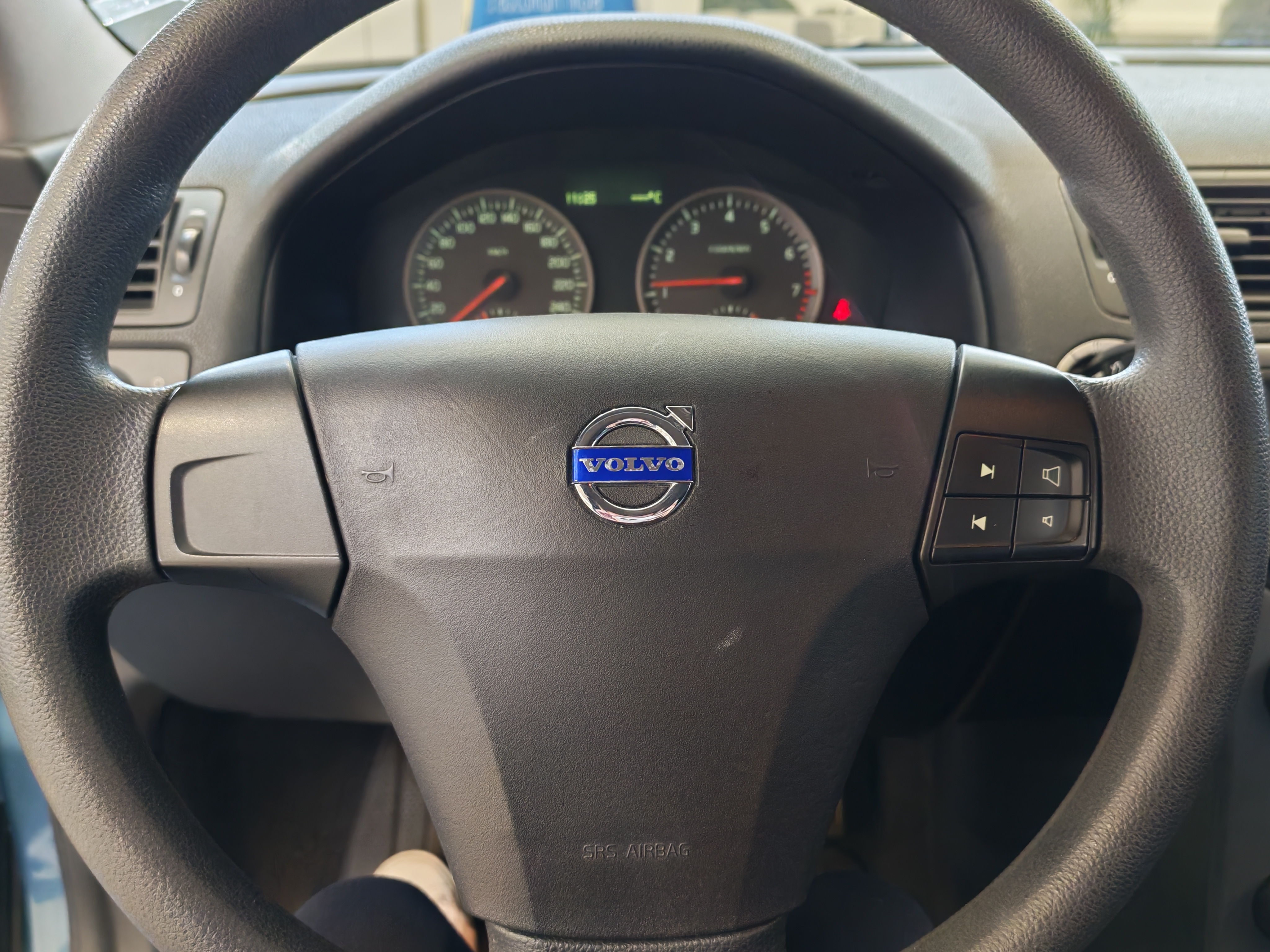 Volvo C30 1.6 (100 hv) 2007, photo 5/11
