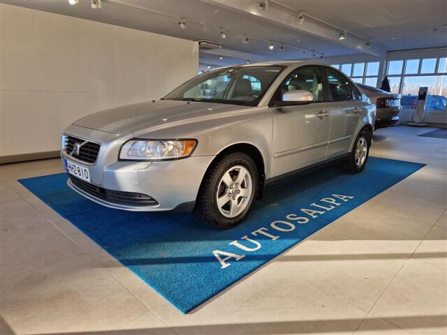 volvo S40 1,6 (100 HV) KINETIC MAN