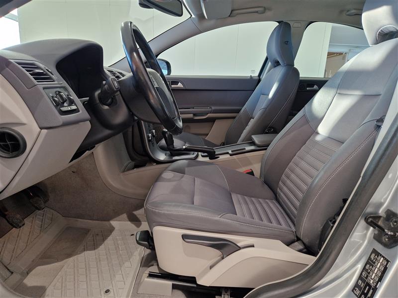 Volvo S40 1,6 (100 HV) KINETIC MAN