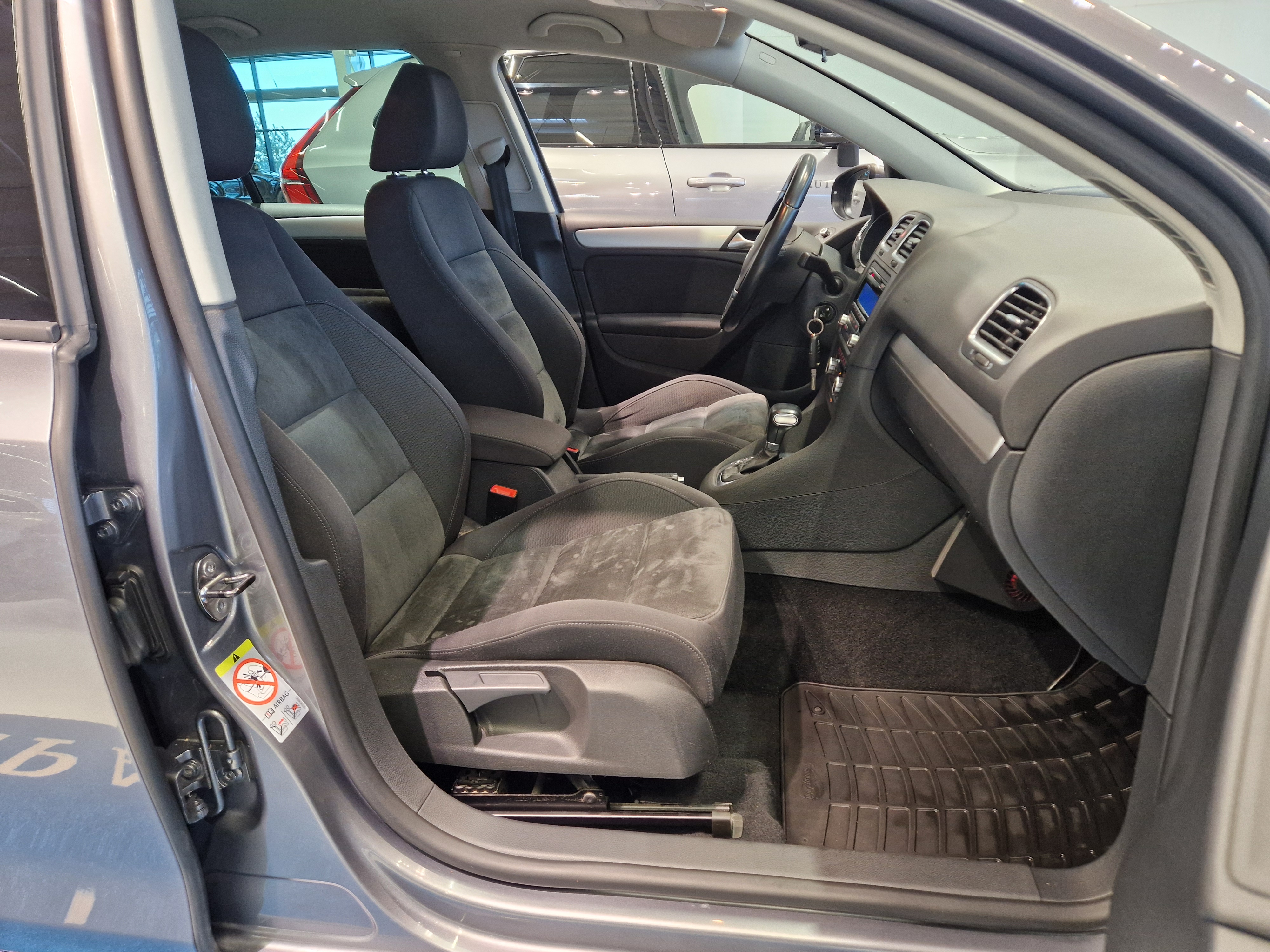 Volkswagen GOLF HIGHLINE 1,4 TSI 118 KW, DSG-AUTOM. 4-OVINEN