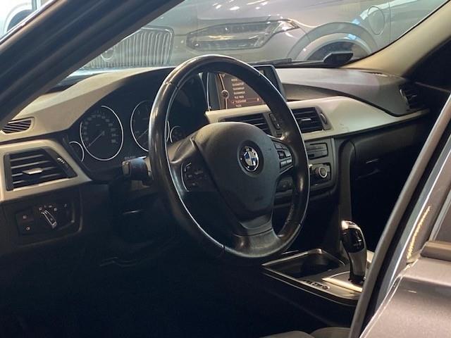 Bmw 320 F31 TOURING 320D TWINPOWER TURBO A XDRIVE BUSINESS