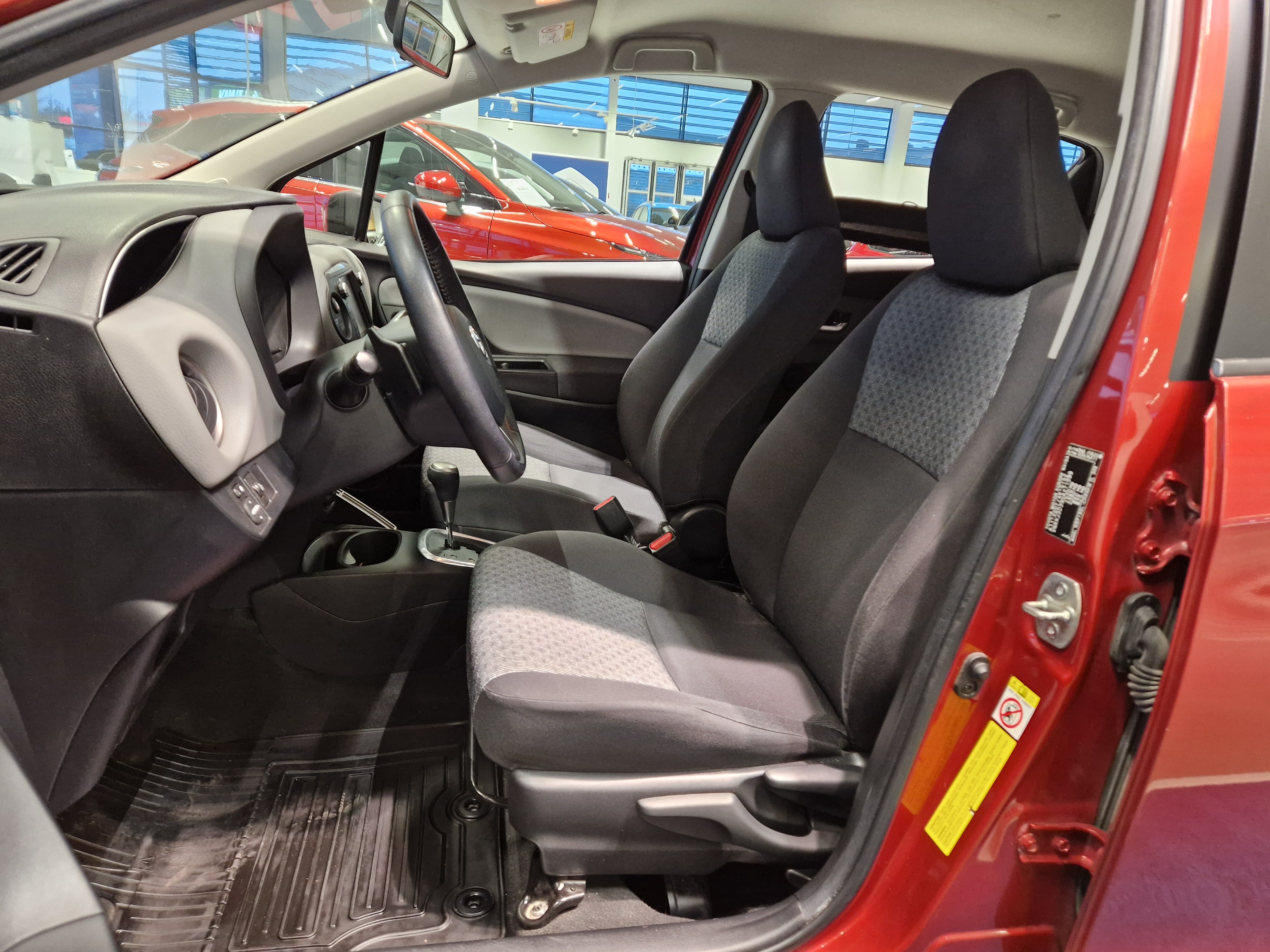 Toyota YARIS 1,33 DUAL VVT-I ACTIVE 5OV MULTIDRIVE S