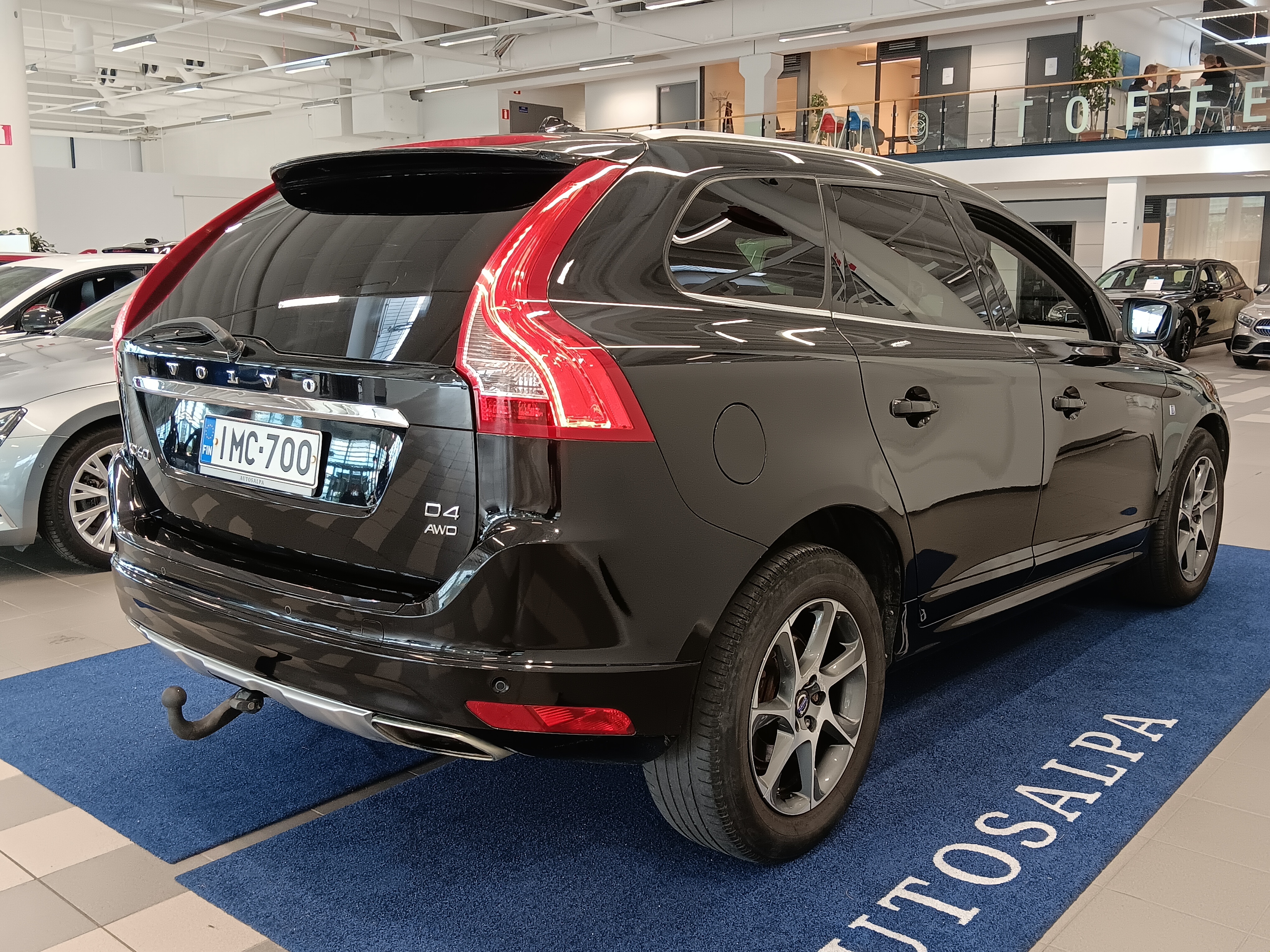 Volvo XC60 D4 AWD Ocean Race aut 2015, kuva 3/14