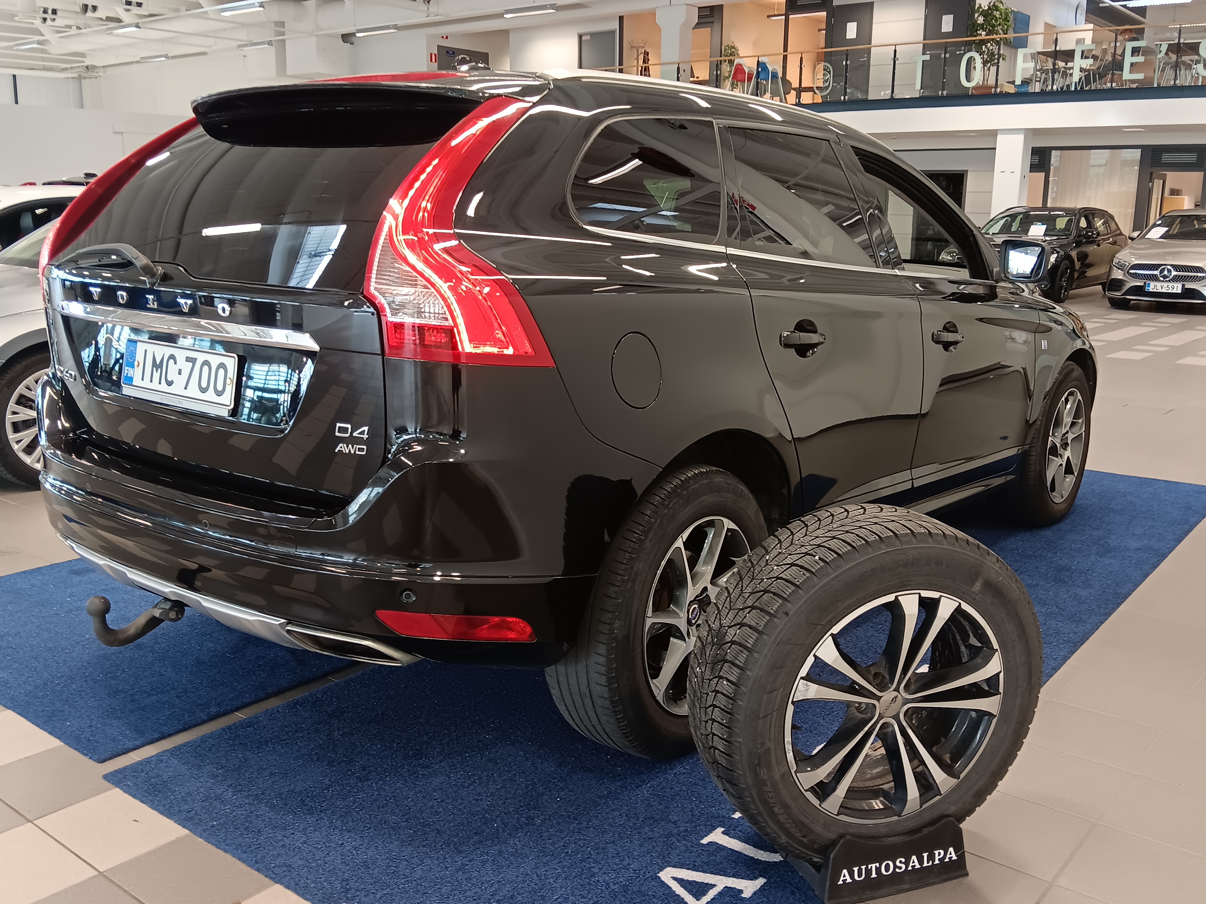 Volvo XC60 D4 AWD Ocean Race aut 2015, kuva 6/14